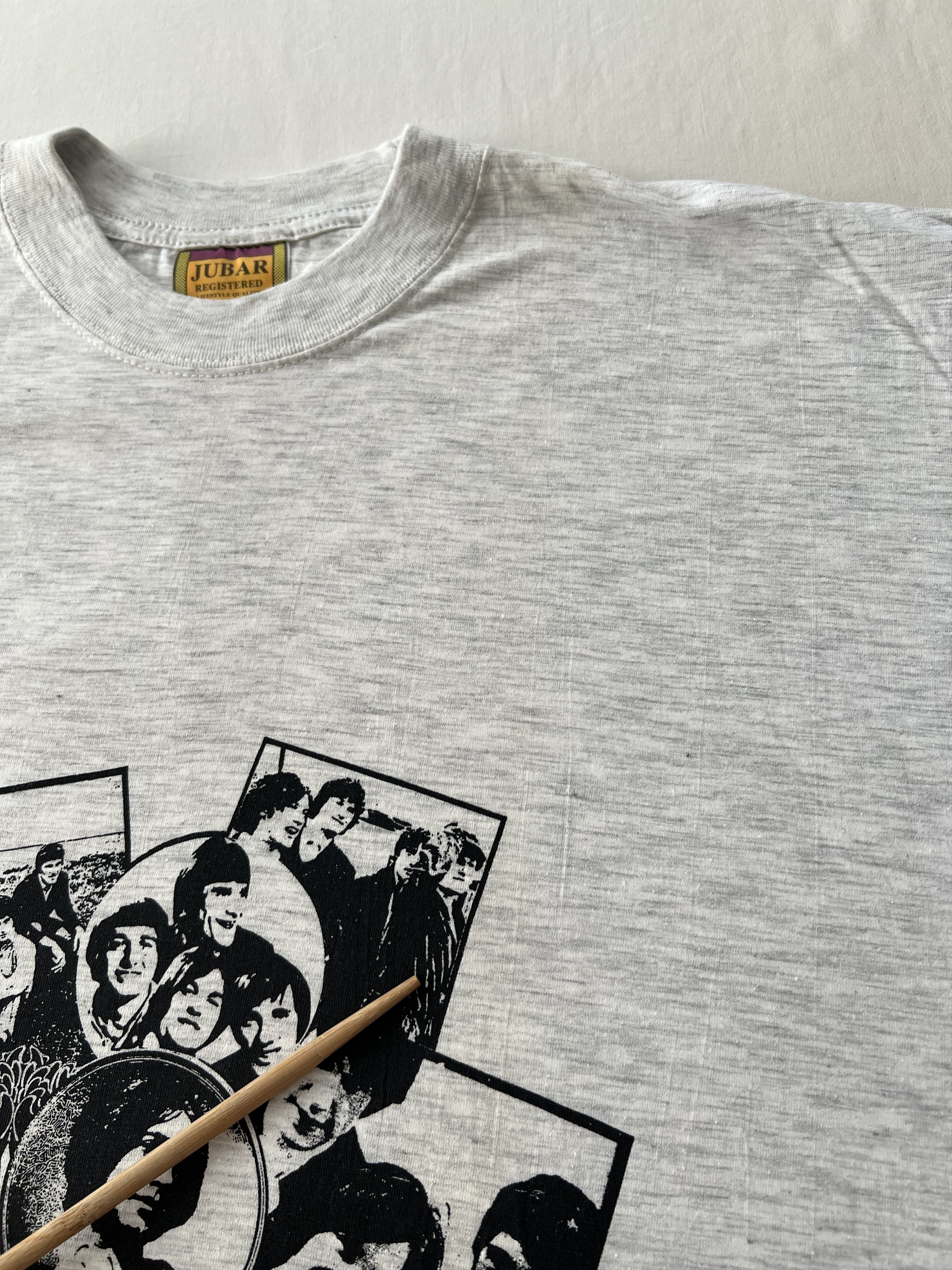 Band Tees Vintage 90s The Kinks Dave Davies Susannah's Still Alive Tee Size US XL / EU 56 / 4 - 10 Thumbnail