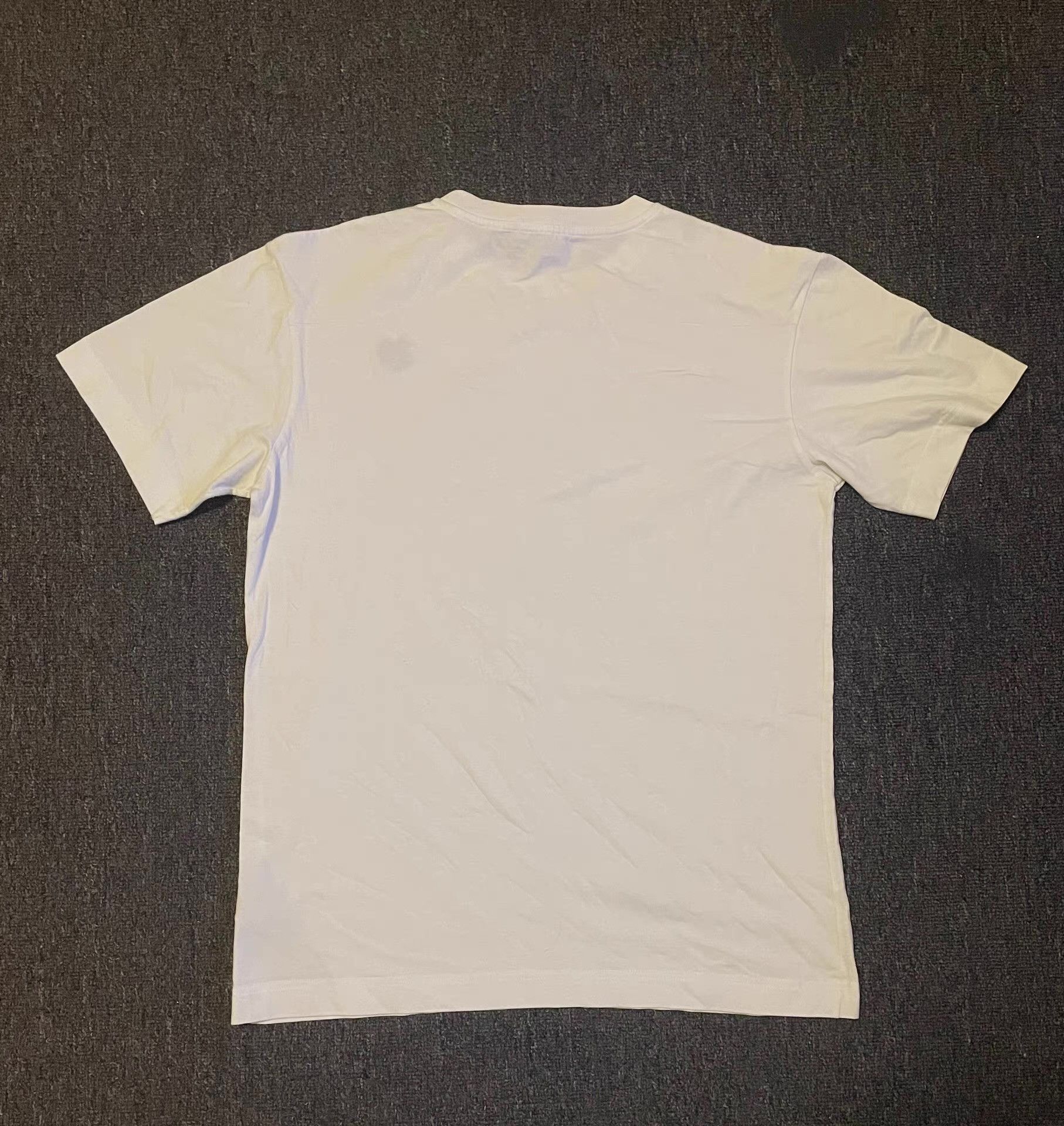 Dior Dior x Kaws Oversize T-shirt, Q4 Size US XXS / EU 40 - 6 Thumbnail