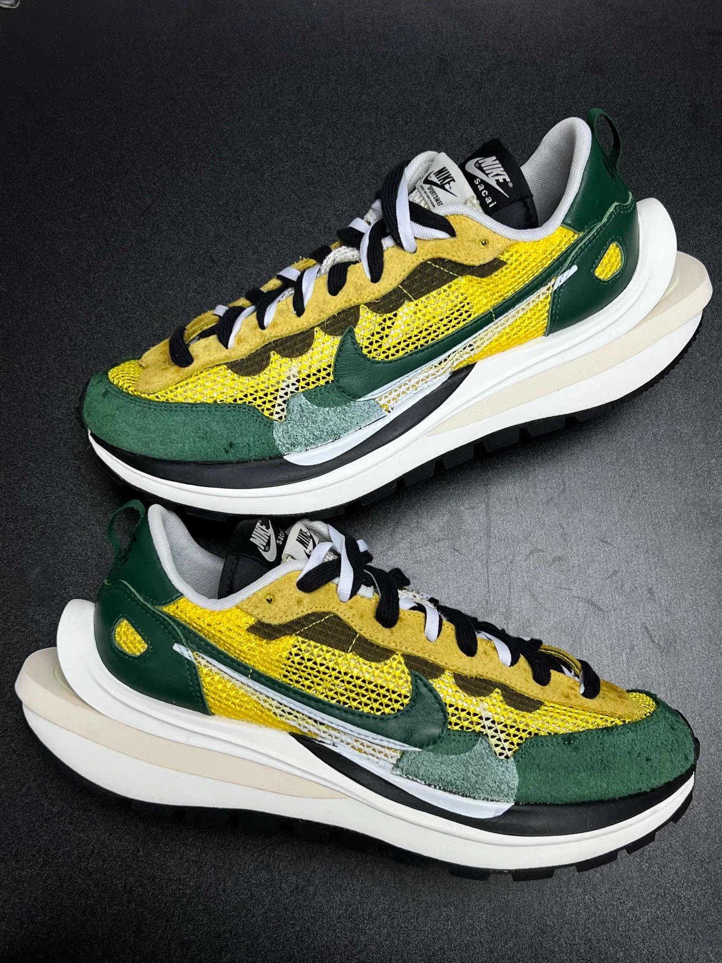 Nike NIKE SACAI VaporWaffle Yellow Green K15 Size US 11.5 / EU 44-45 - 5 Thumbnail
