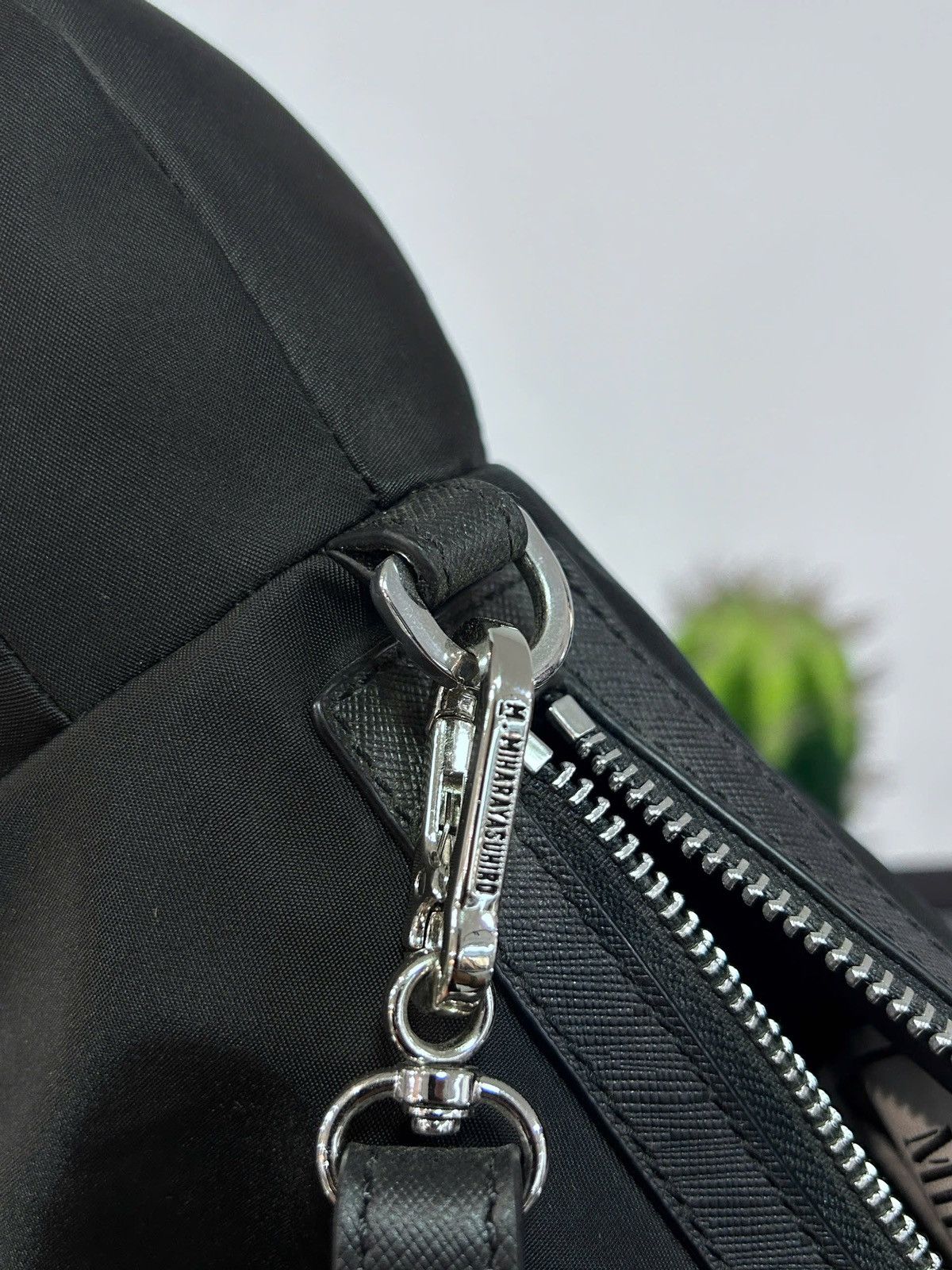 Maison MIHARA YASUHIRO Maison MIHARA YASUHIRO T-Rex Padded Shoulder Bag Size ONE SIZE - 6 Thumbnail
