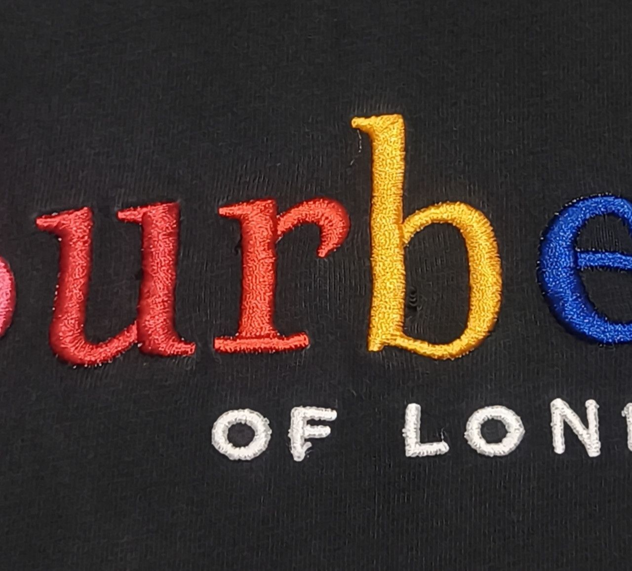 Burberry Burberrys Embroidered Rainbow Logo T-shirt Size US M / EU 48-50 / 2 - 9 Thumbnail