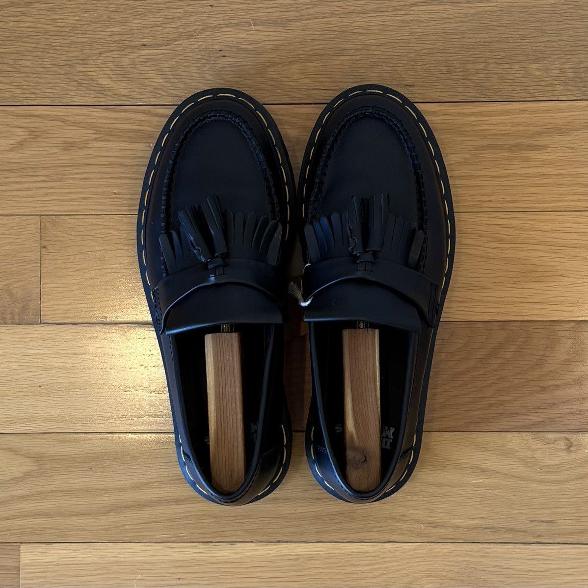 Dr. Martens Dr. Martens Adrian Quad Smooth Leather Tassel Loafers US 9 Size US 9 / EU 42 - 10 Thumbnail