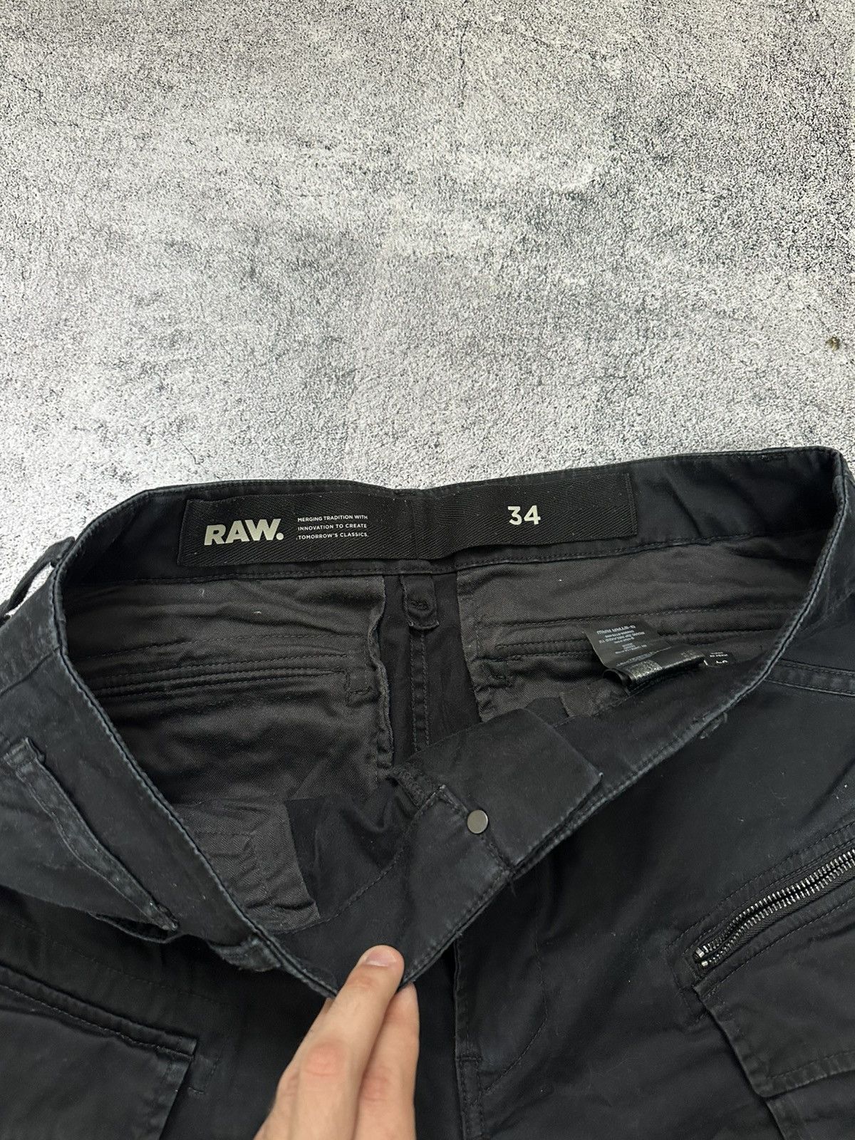 G-Star G-star Raw Cargo Shorts Black Metal Logo 34 Size Size US 34 / EU 50 - 7 Thumbnail
