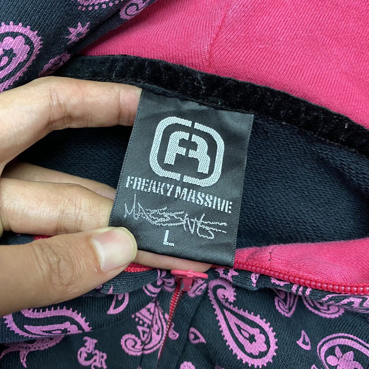 Japanese Brand × Massive Freaky Massive Paisley FullPrint HipHop Swag Full Zip Hoodie Size US L / EU 52-54 / 3 - 9 Thumbnail