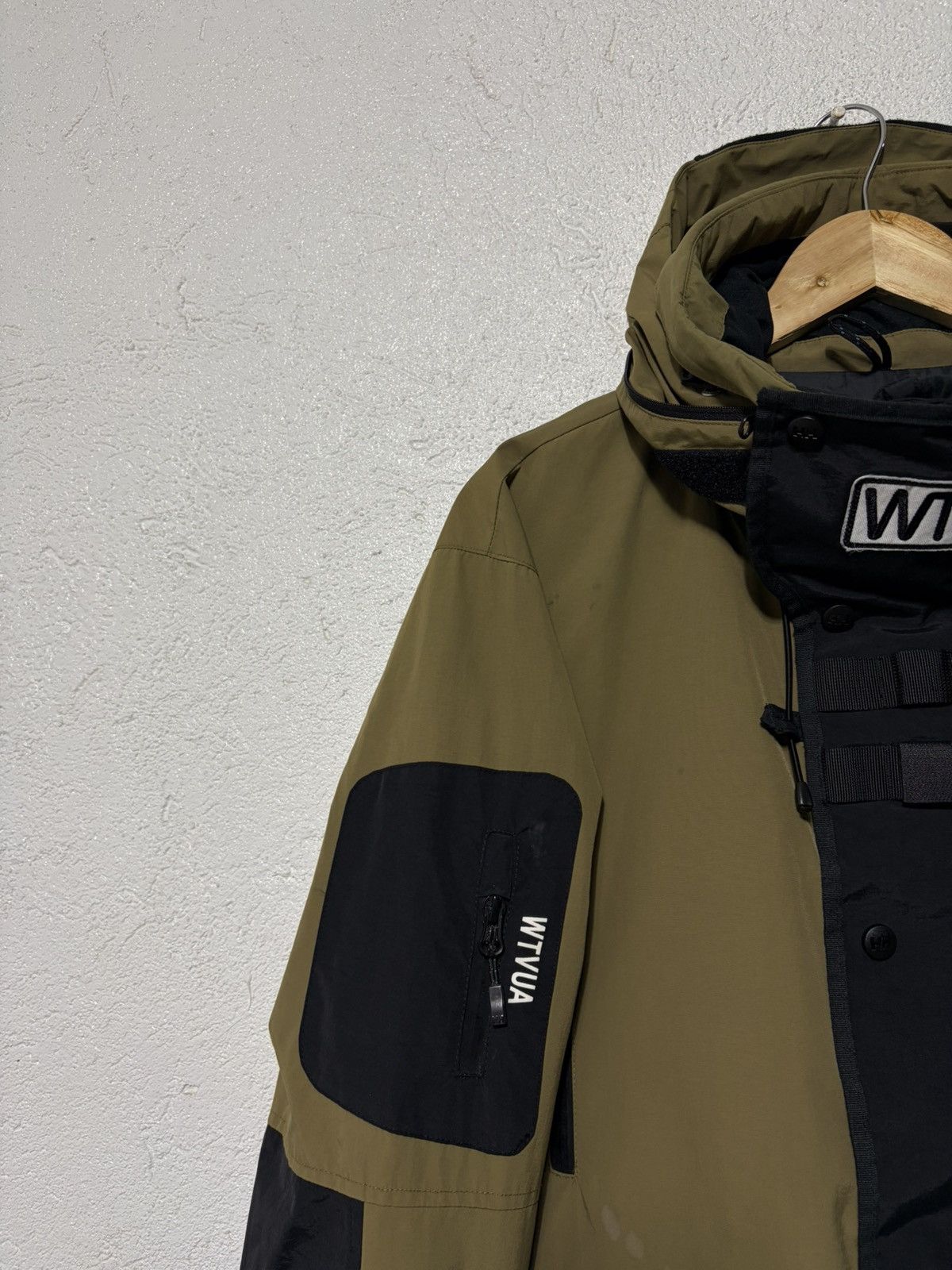 Helly Hansen WTAPS X HELLY HANSEN LIMITED CAPSULE TECHWEAR ANORAK Size US XL / EU 56 / 4 - 2 Thumbnail