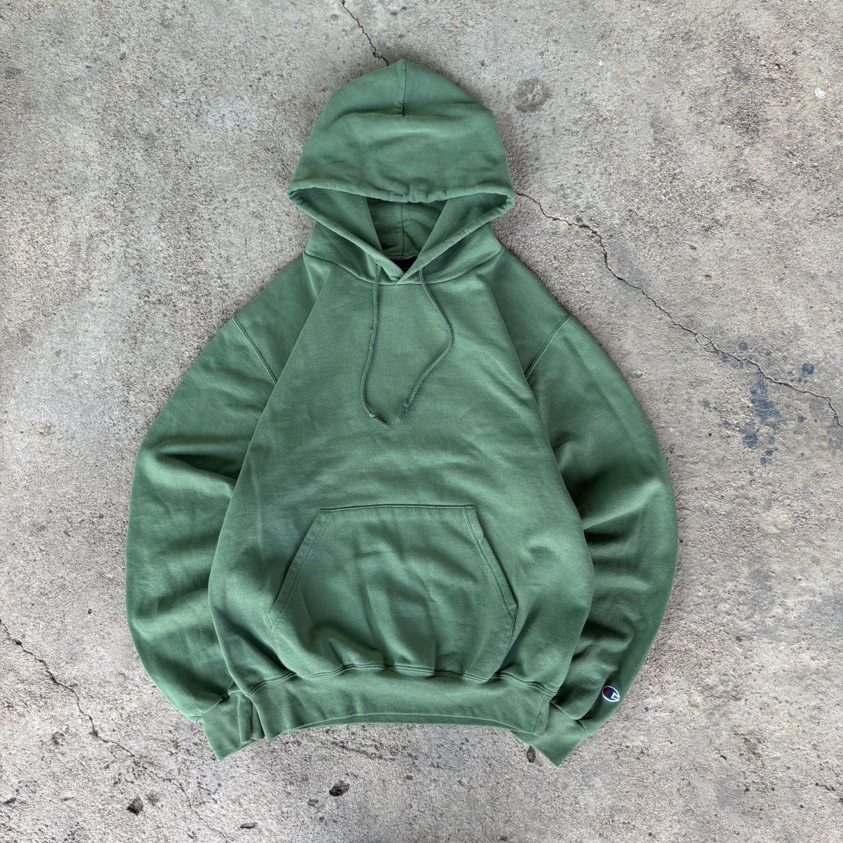 Champion Vintage Champion Green Hoodie 🥑 Size US S / EU 44-46 / 1 - 1 Thumbnail