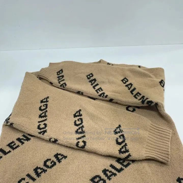 Balenciaga Balenciaga Logo Knit Wool Sweater for Men. Size US M / EU 48-50 / 2 - 9 Thumbnail