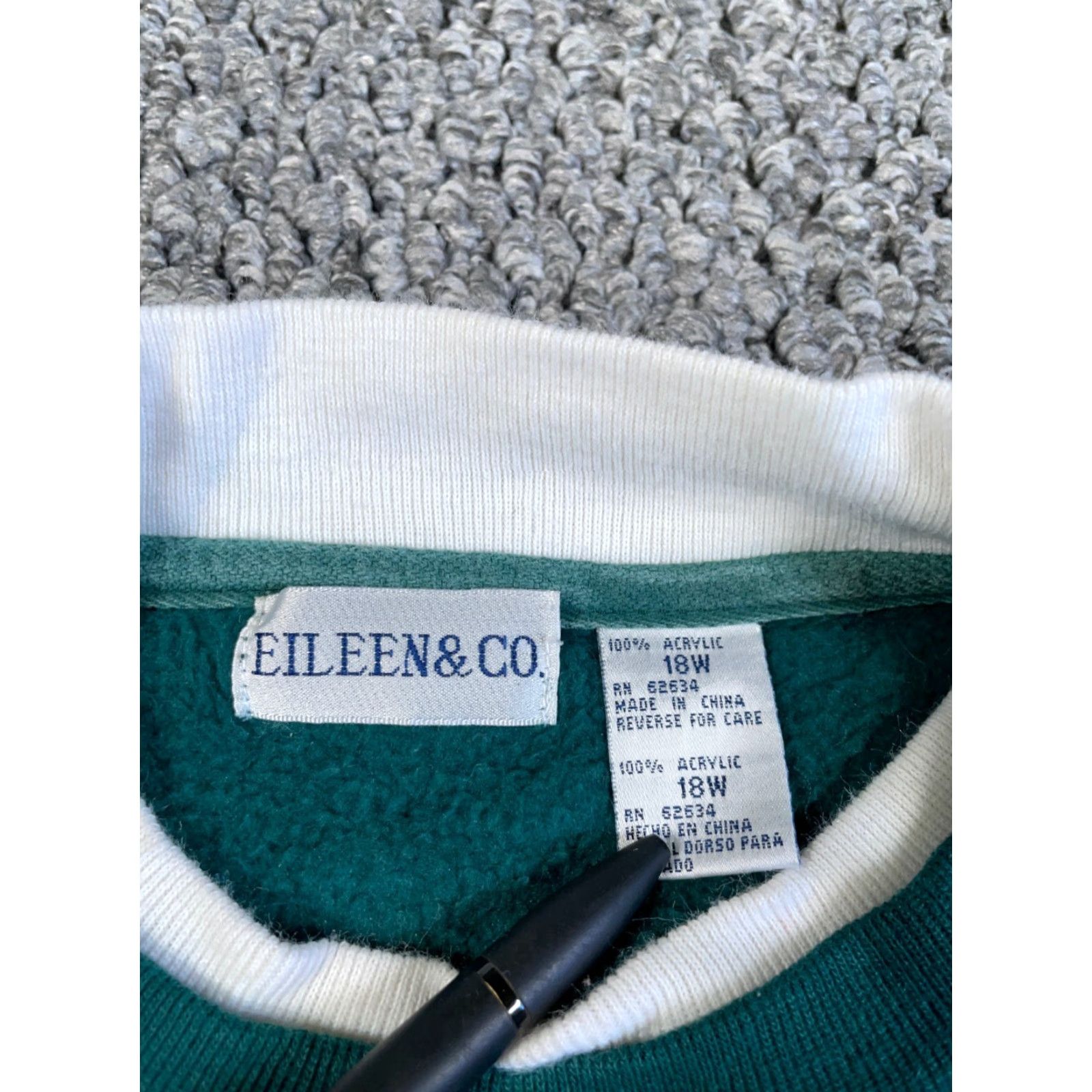 Vintage VINTAGE 90s Aztec Geometric Knit Sweatshirt Women's Plus 18W Green Boxy Fit Pullover Size XXL / US 16-18 / IT 52-54 - 3 Thumbnail