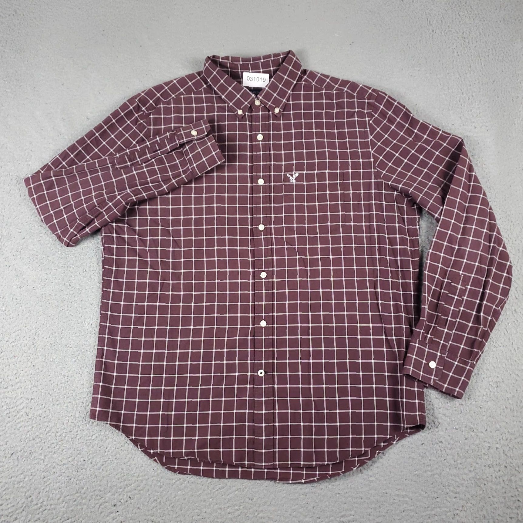 American Eagle Outfitters American Eagle Outfitters Shirt Mens Large Burgundy Check Button-Up Long Sleeve Size US L / EU 52-54 / 3 - 3 Thumbnail