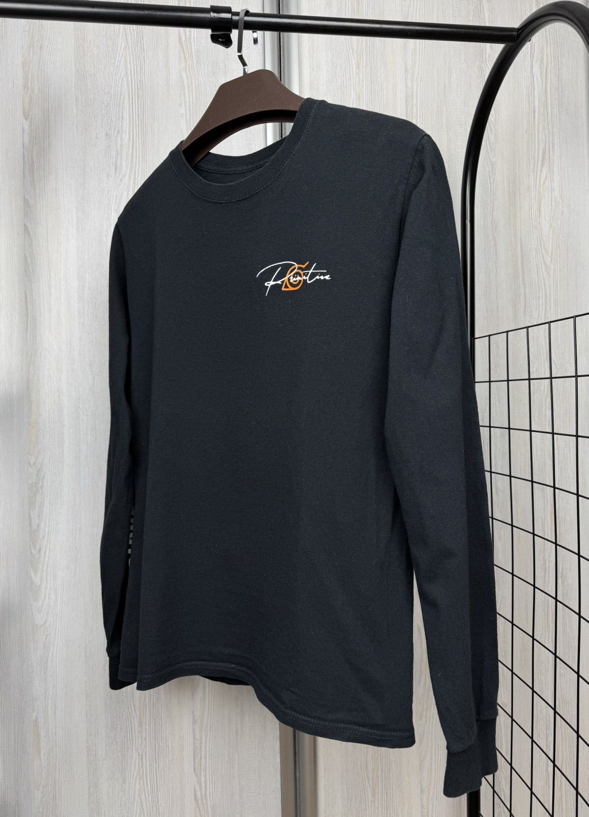 Anime Primitive Skateboarding X Naruto Long Sleeve big logo Tee Size US S / EU 44-46 / 1 - 6 Thumbnail
