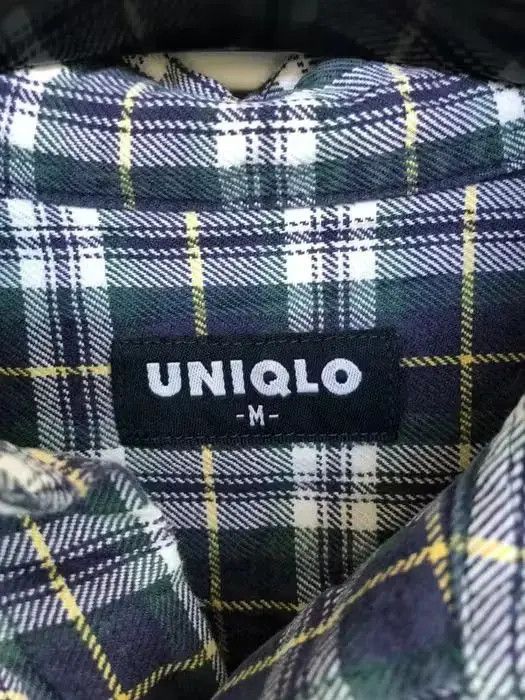 Flannel × Japanese Brand Japanese Brand Uniqlo Plaid Tartan Flannel Shirt 👕 Size US M / EU 48-50 / 2 - 3 Thumbnail