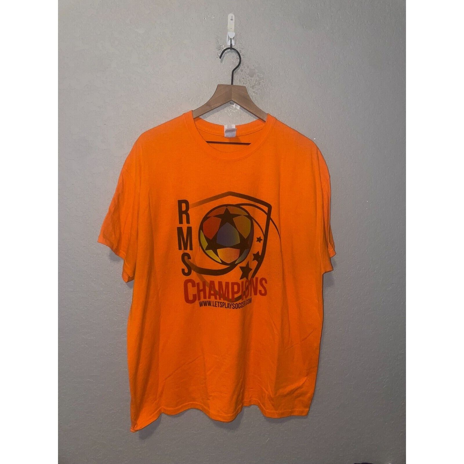Gildan RMC Soccer Champions Shirt Orange XL Champions League Tee Size US XL / EU 56 / 4 - 1 Thumbnail