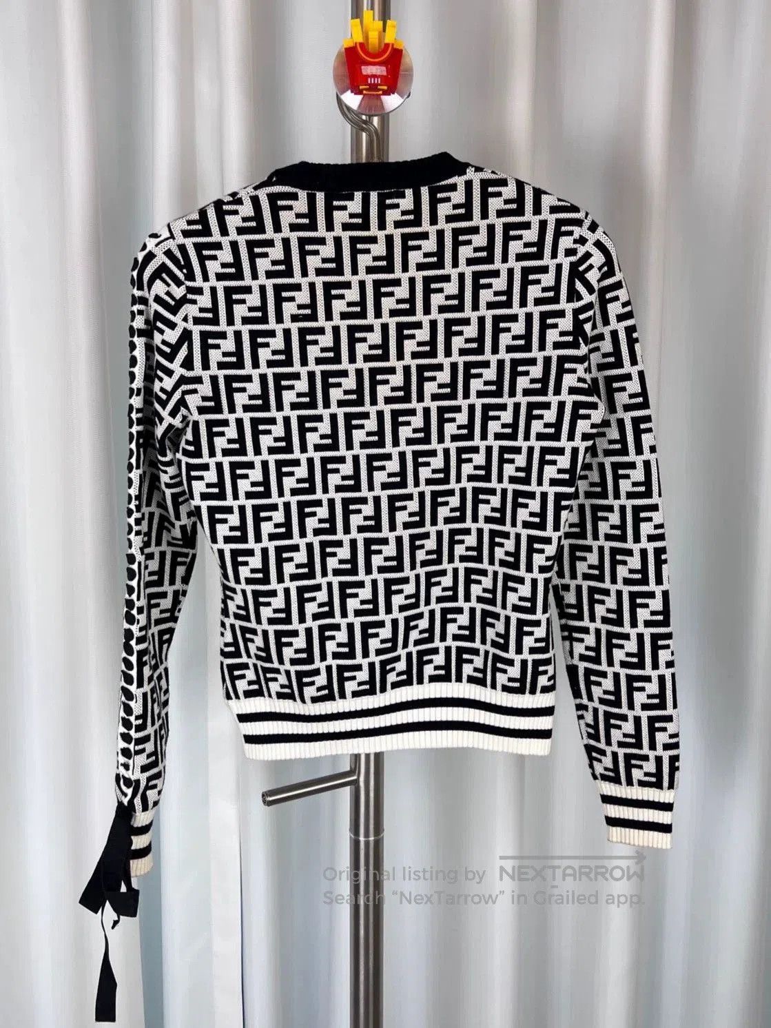 Fendi FENDI Monogram Print Cotton Sweater. Size US XS / EU 42 / 0 - 2 Thumbnail
