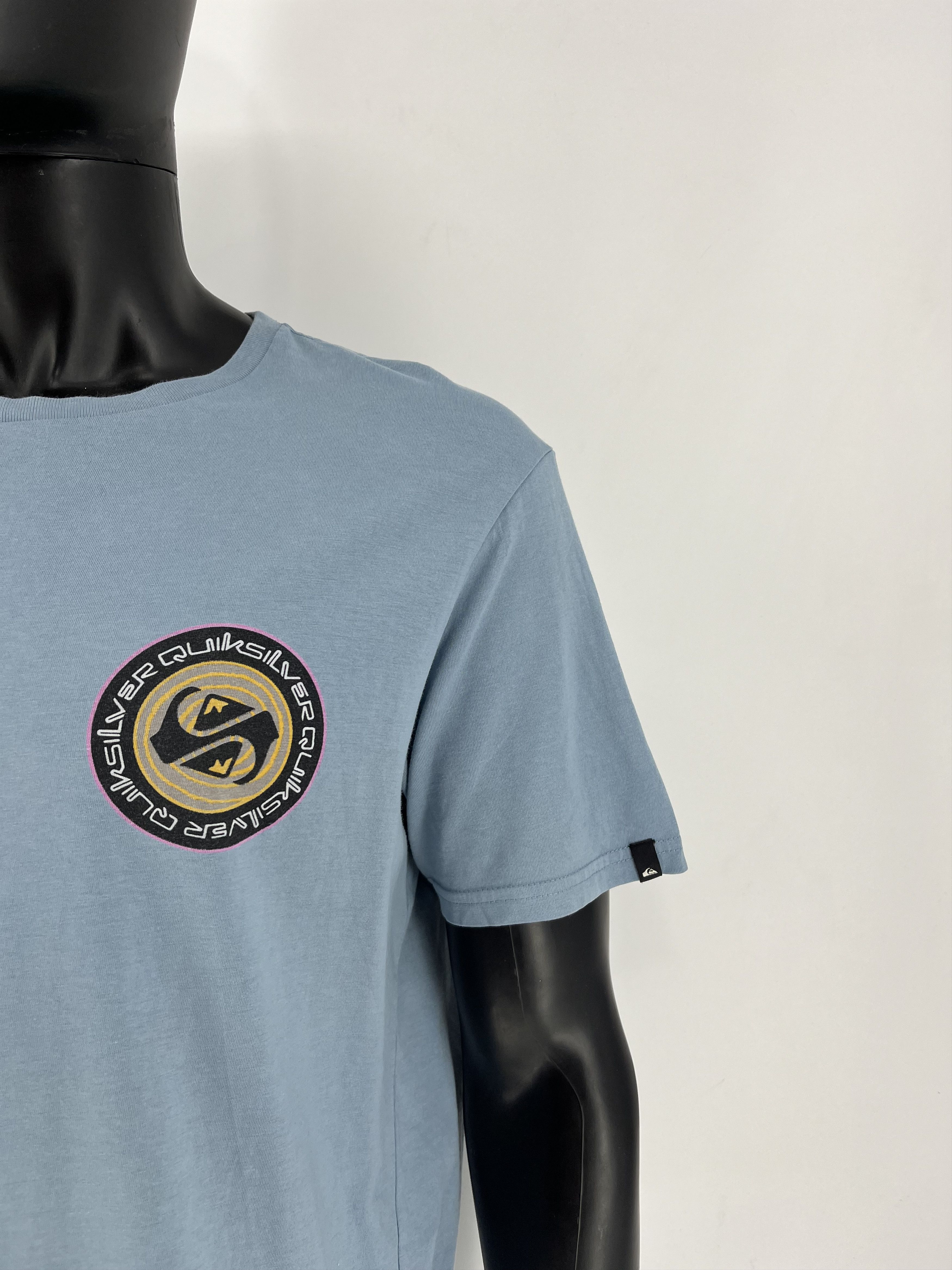 Quiksilver Vintage Quiksilver T-Shirt Medium Gray Surf Skateboard y2k Size US L / EU 52-54 / 3 - 6 Thumbnail
