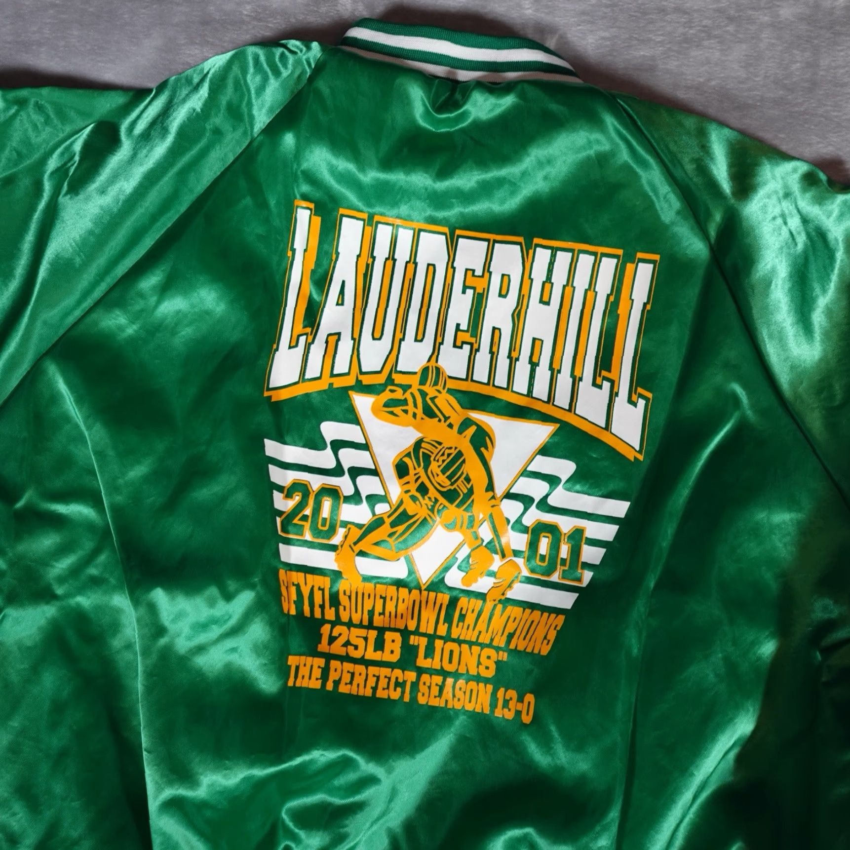 Vintage VINTAGE Lauderhill High School Football Jacket Mens 2XL Green 2001 Varsity Jacket Pockets Logo Button Casual Sports School Winter/All Seasons Men Size US XXL / EU 58 / 5 - 2 Thumbnail