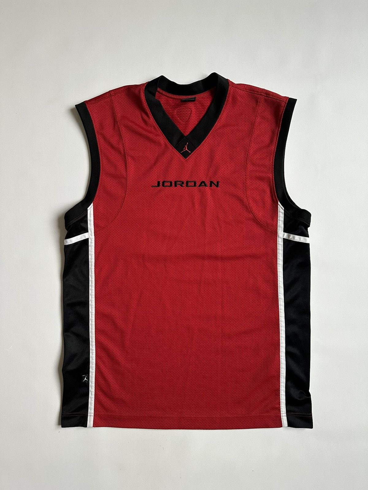 Jordan Brand Sleeveless Air Jordan Last Shot Vintage big logo Jersey nba Size US M / EU 48-50 / 2 - 1 Thumbnail