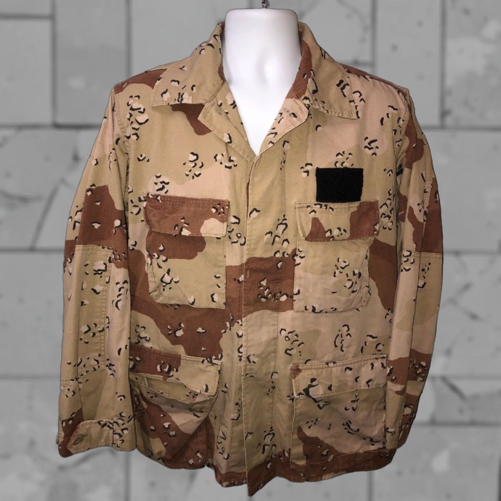 Vintage VINTAGE Military Jacket Mens Brown Button Front Size M Size US M / EU 48-50 / 2 - 1 Thumbnail