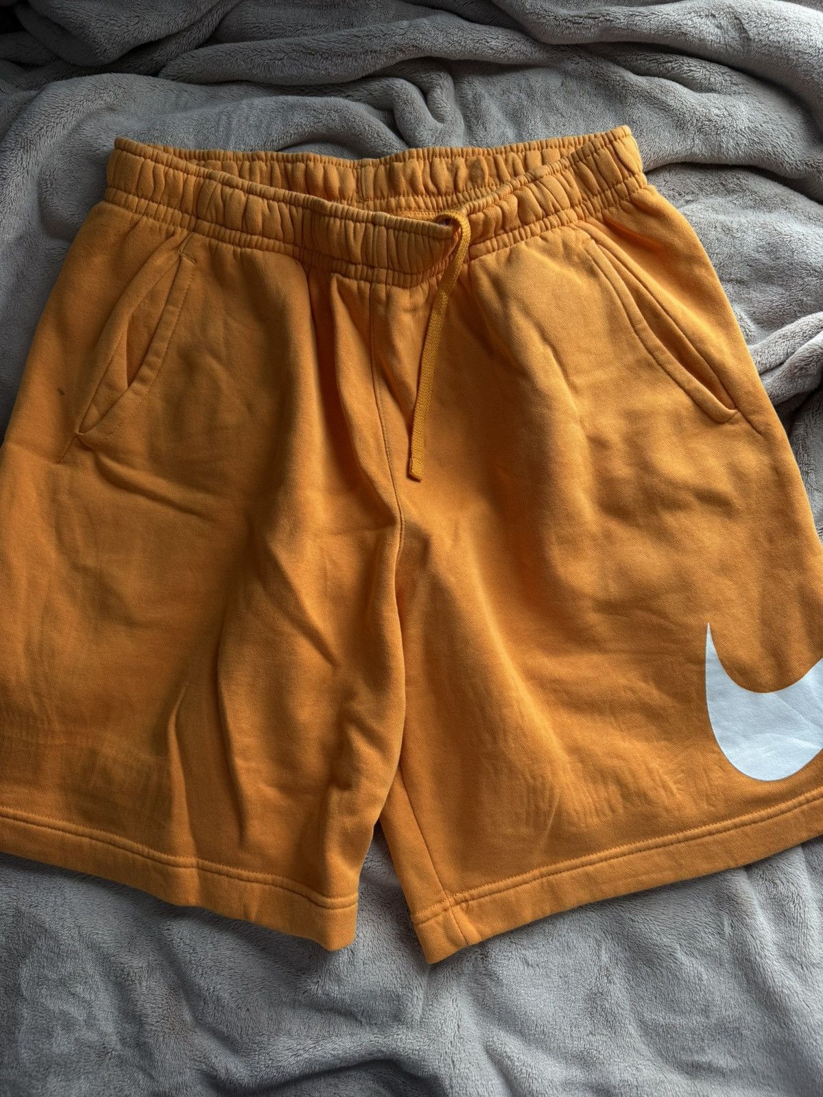 Nike Nike Shorts Size US 30 / EU 46 - 1 Thumbnail