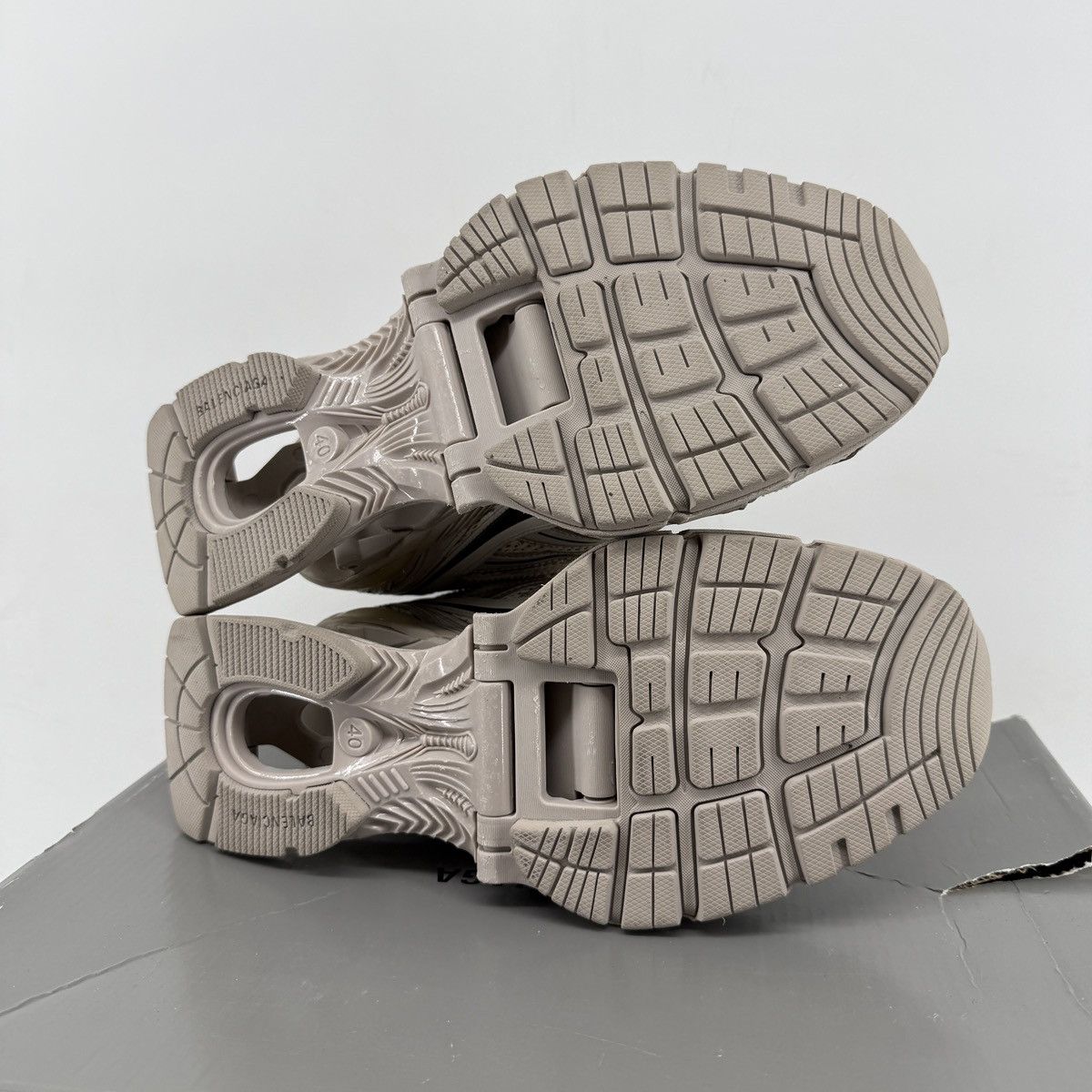 Balenciaga Balenciaga X-Pander Size 40 Size US 7 / EU 40 - 7 Thumbnail