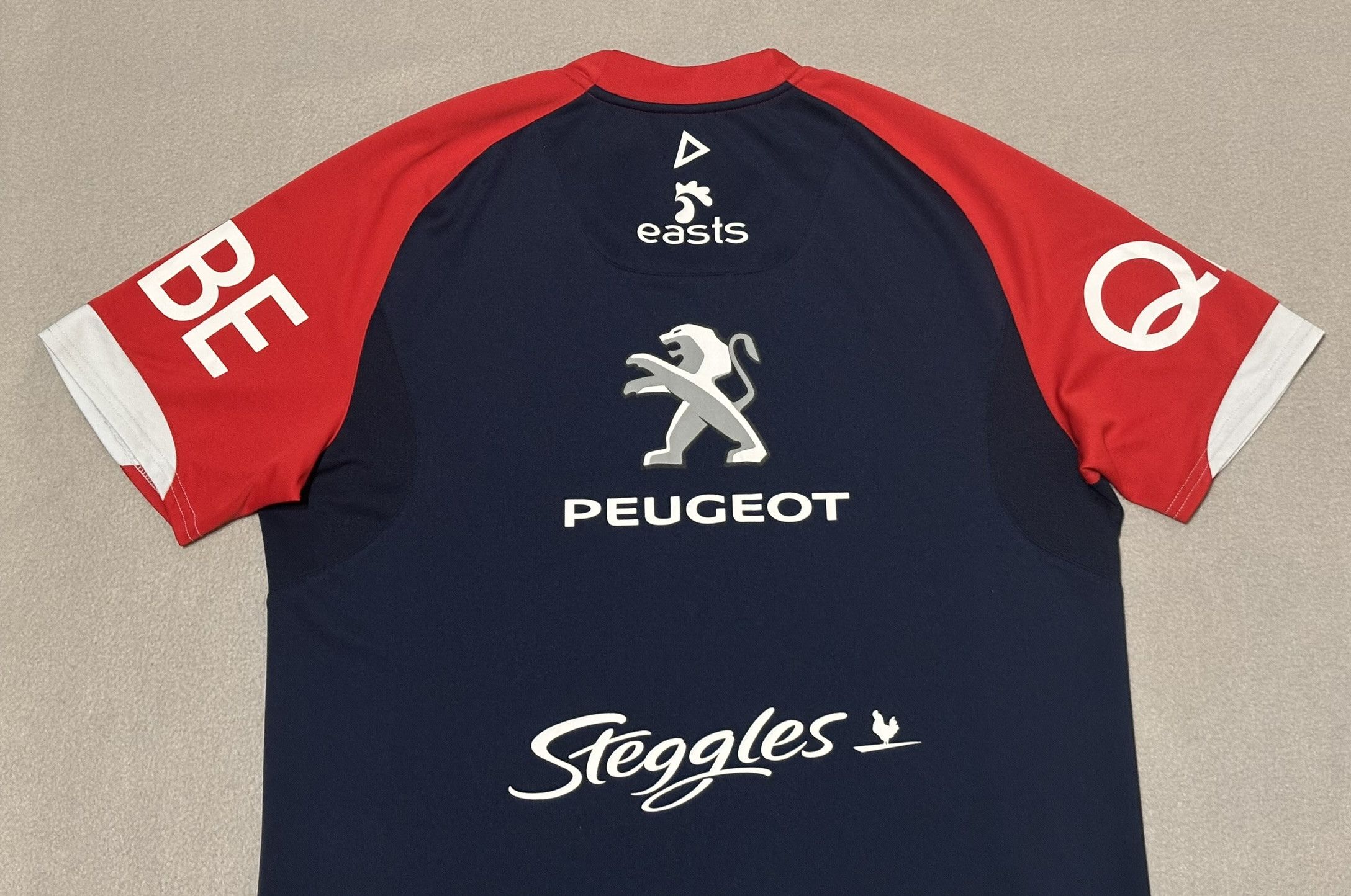 Other Sydney Roosters ISC Rugby Shirt Size L Size US L / EU 52-54 / 3 - 10 Thumbnail