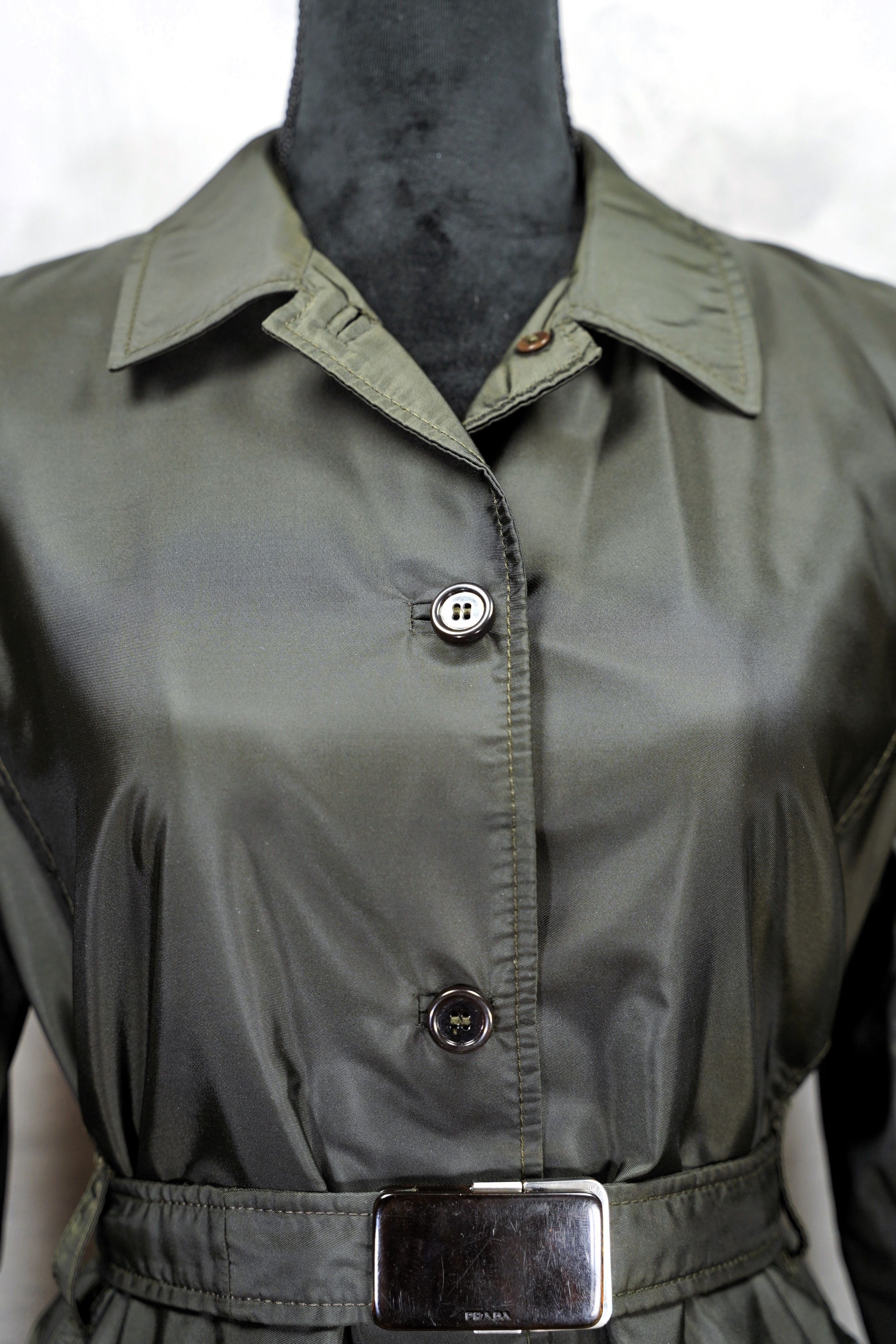 Prada Prada Milano Nylon Vintage 80's Jacket x Luxury Size M / US 6-8 / IT 42-44 - 5 Thumbnail