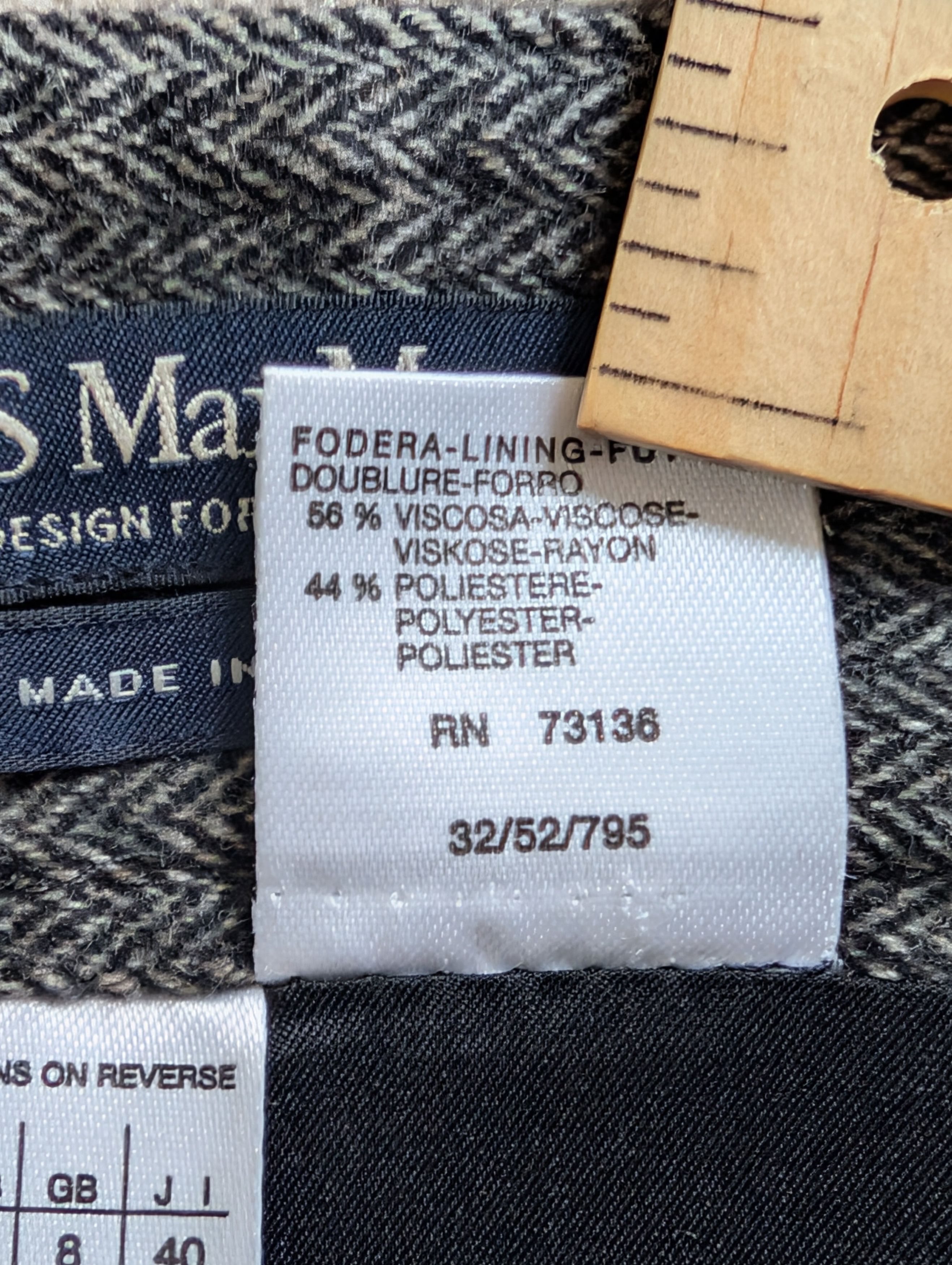 Max Mara 'S Max Mara Gray Herringbone Virgin Wool Asymmetric Skirt Size 27" / US 4 / IT 40 - 6 Thumbnail