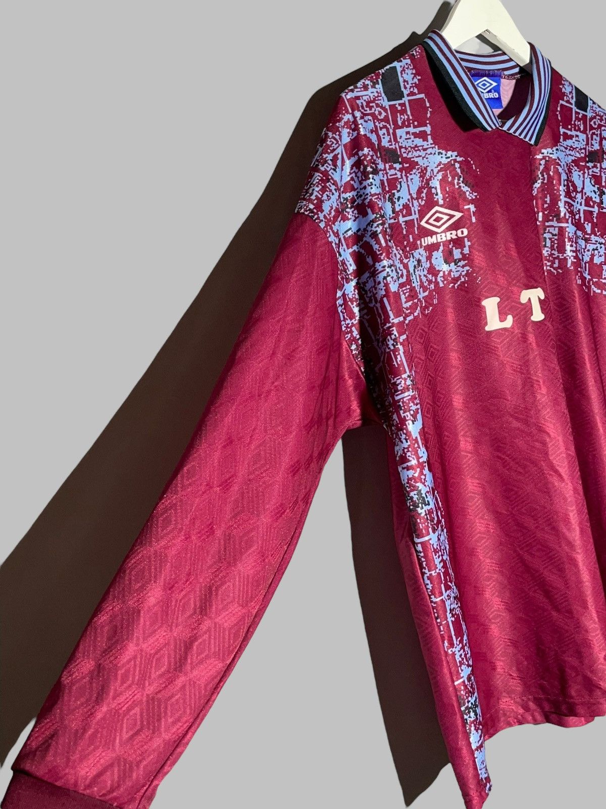 Umbro Vintage Umbro 90’s Long Sleeve Football Soccer Jersey Size US XL / EU 56 / 4 - 6 Thumbnail
