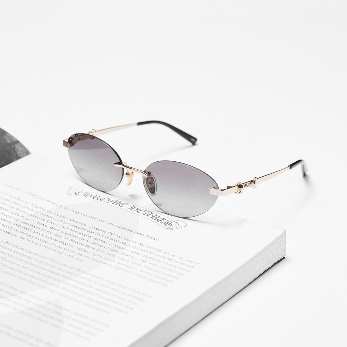 Gucci GUCCI GG2051S 002 SUNGLASSES Size ONE SIZE - 1 Thumbnail