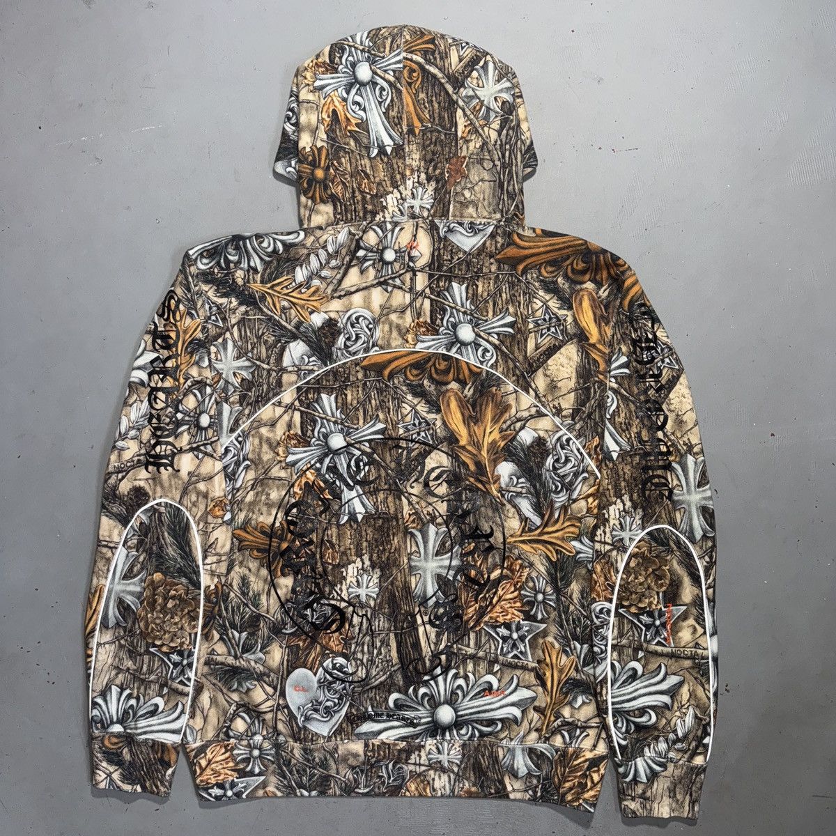 Chrome Hearts × NOCTA × Nike Chrome Hearts - Nocta - Horseshoe Realtree Camo Hoodie - LRG Size US L / EU 52-54 / 3 - 22 Thumbnail