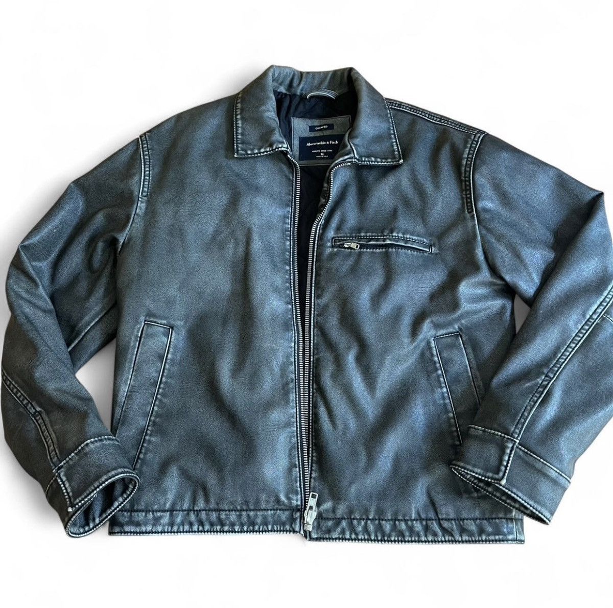 Abercrombie & Fitch Cropped Distressed Leather Jacket Size US M / EU 48-50 / 2 - 2 Thumbnail