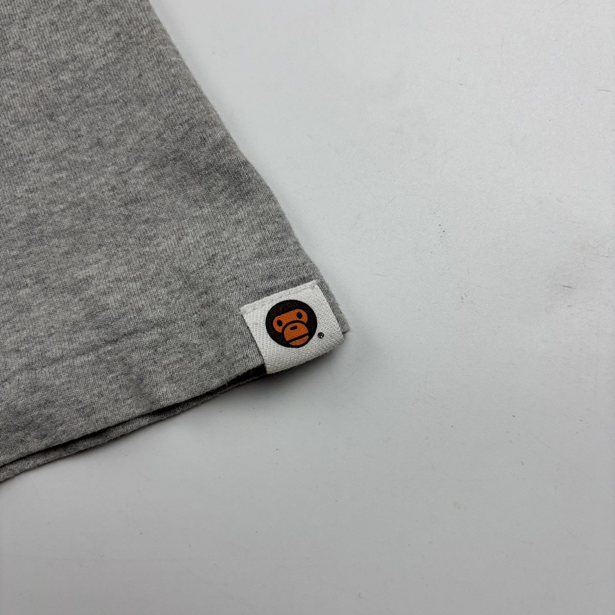 Bape × Kaws Bape x KAWS Baby Milo Shirt Size US S / EU 44-46 / 1 - 4 Thumbnail