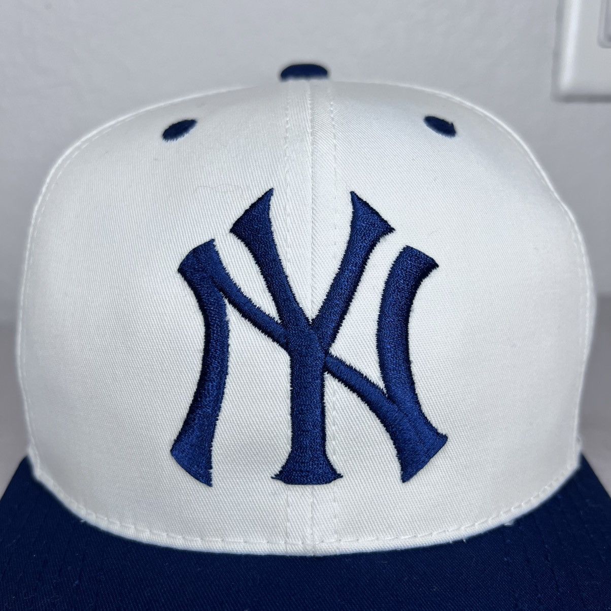 MLB Vtg 1990s MLB New York Yankees Genuine Merchandise Snapback Size ONE SIZE - 2 Thumbnail