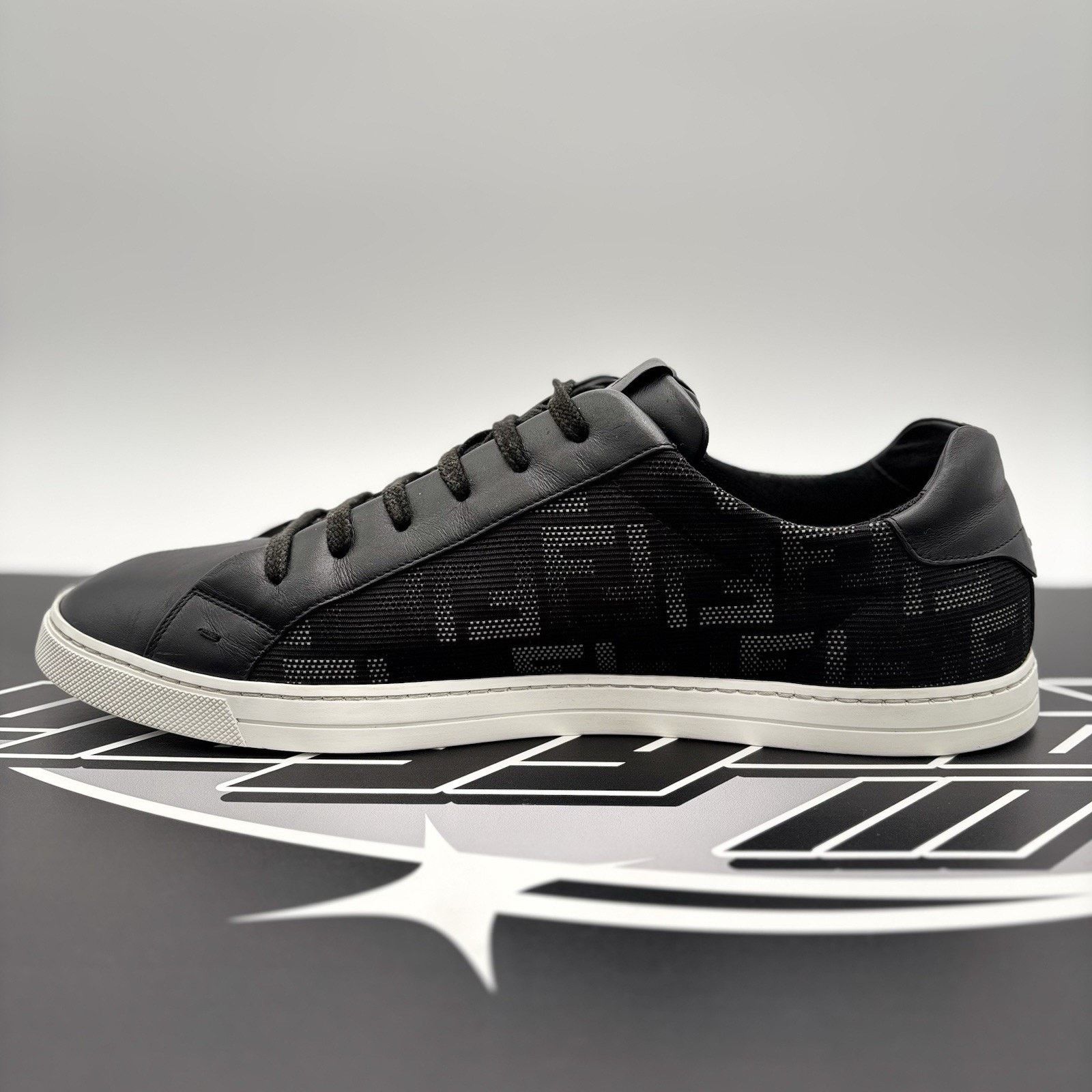 Fendi Fendi FF Flash Logo Low ‘ Monogram Black ‘ Size US 13 / EU 46 - 4 Thumbnail