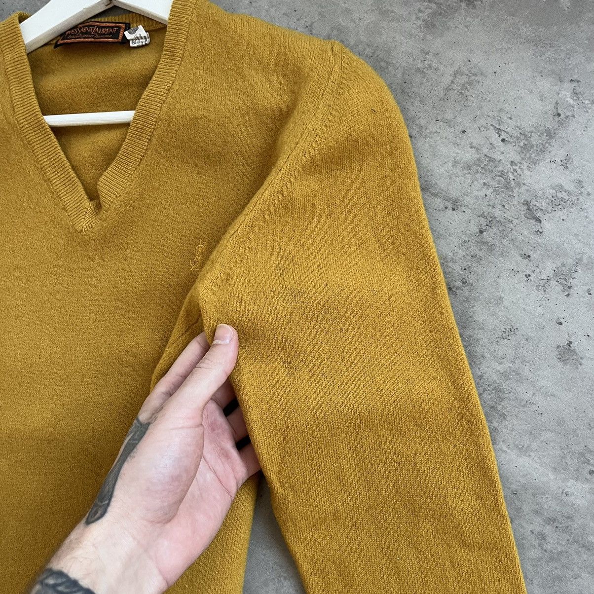 Yves Saint Laurent Vintage Wool Yves Saint Laurent Sweater 26 Size S / US 4 / IT 40 - 5 Thumbnail