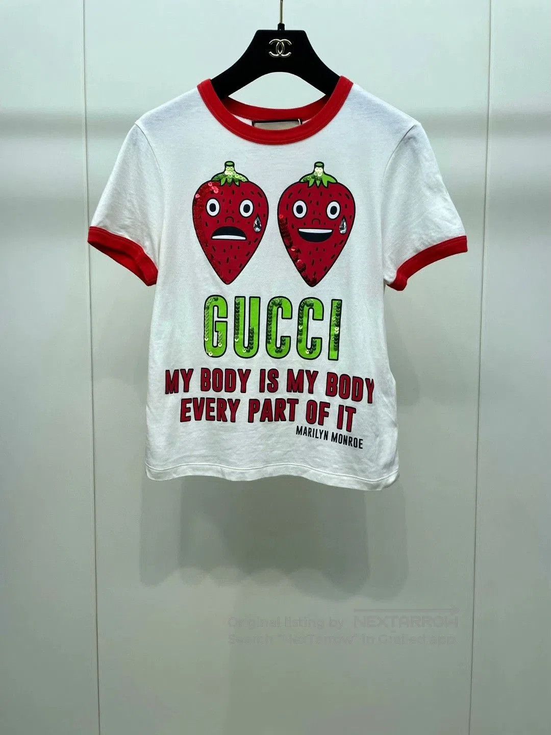 Gucci Gucci Strawberry Sequin Short. Size XS / US 0-2 / IT 36-38 - 1 Thumbnail