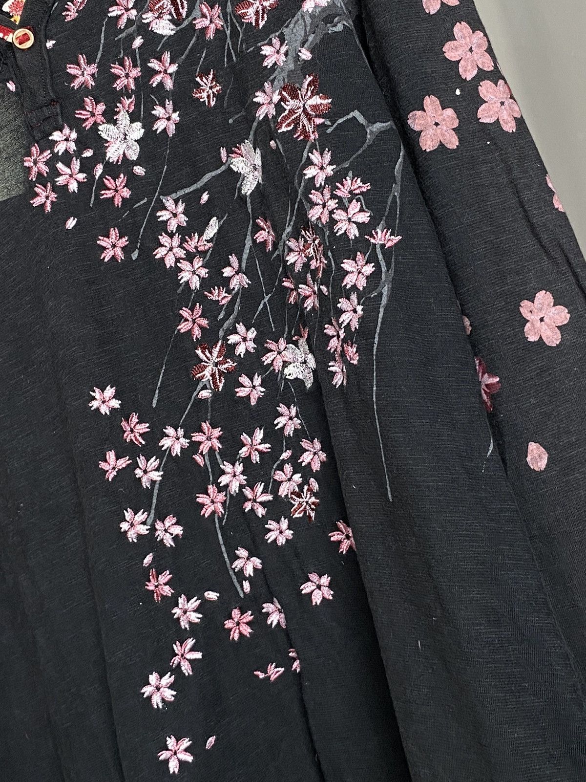 Japanese Brand × Vintage Karakuri Sukajan Sakura Longsleeve Size US L / EU 52-54 / 3 - 6 Thumbnail