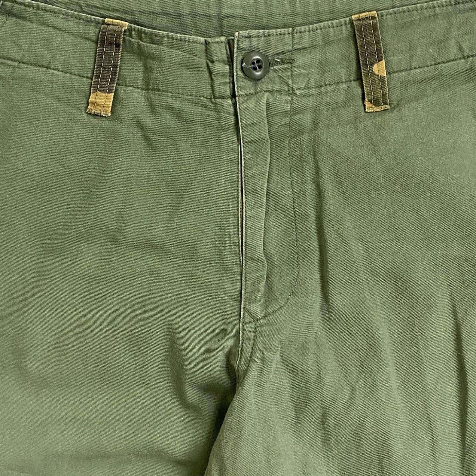 Bape Vintage Bape Cargo Short Pants Size US 34 / EU 50 - 3 Thumbnail