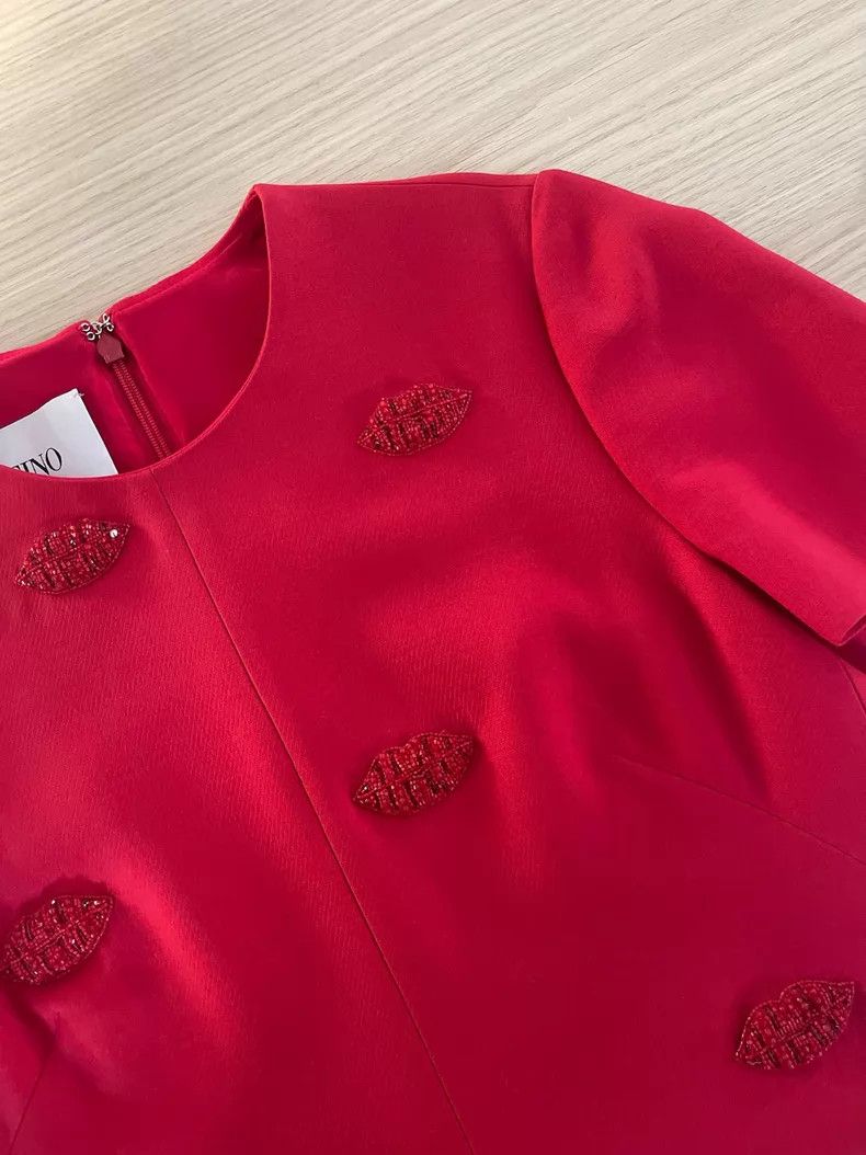 Valentino Valentino Red lip dress Size XS / US 0-2 / IT 36-38 - 4 Thumbnail