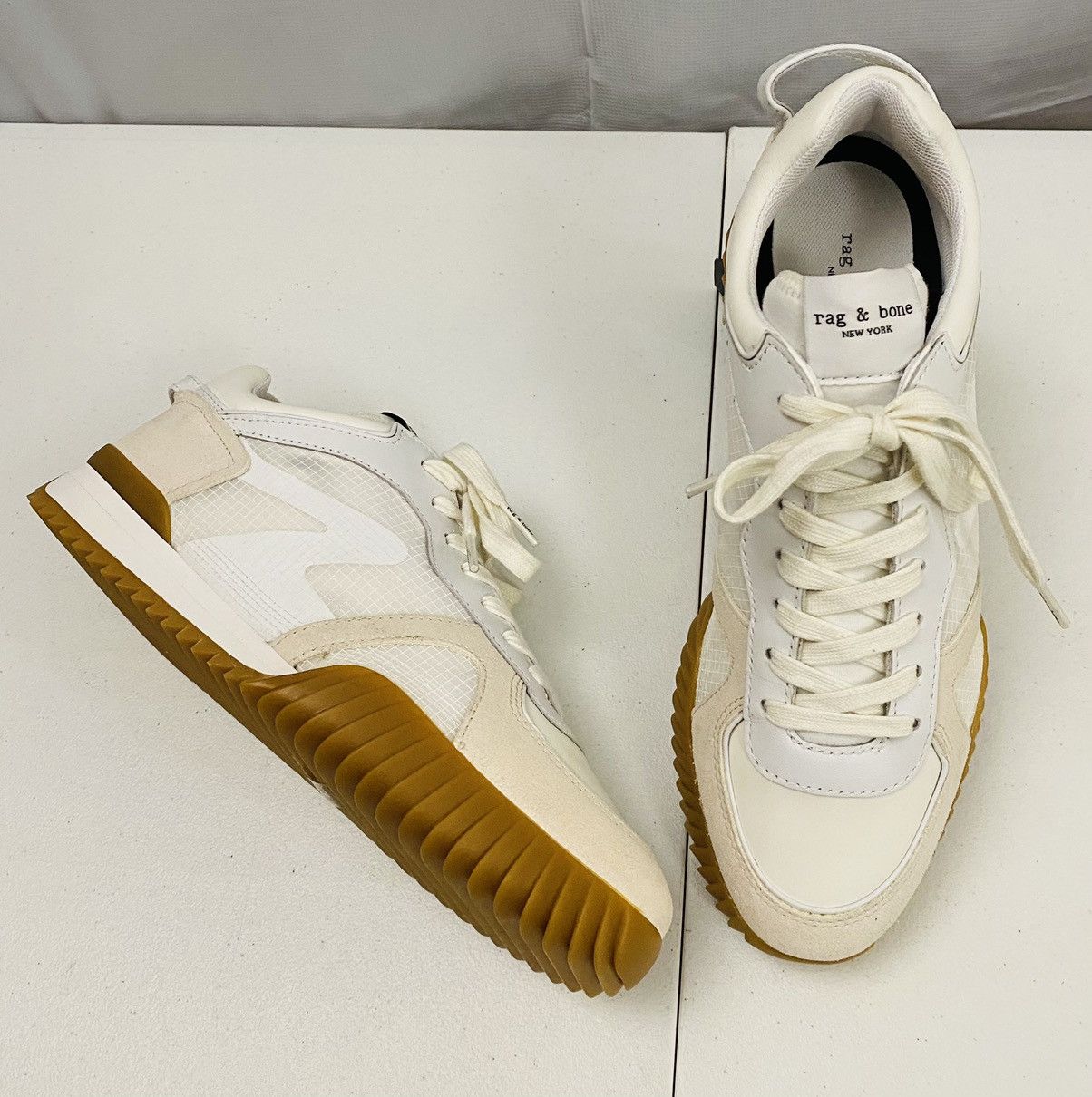 Rag & Bone Rag & Bone white/beige mesh/leather/suede retro runner NW Size US 10 / IT 40 - 6 Thumbnail