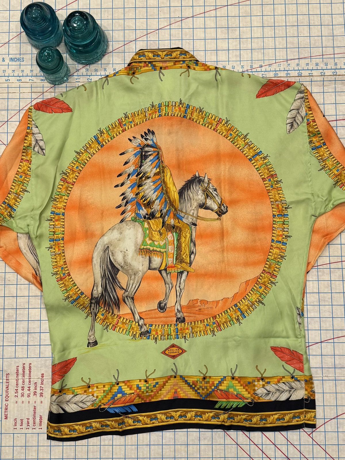 Versace Vintage Gianni Versace Native American Silk Button Up Shirt Size US L / EU 52-54 / 3 - 2 Thumbnail