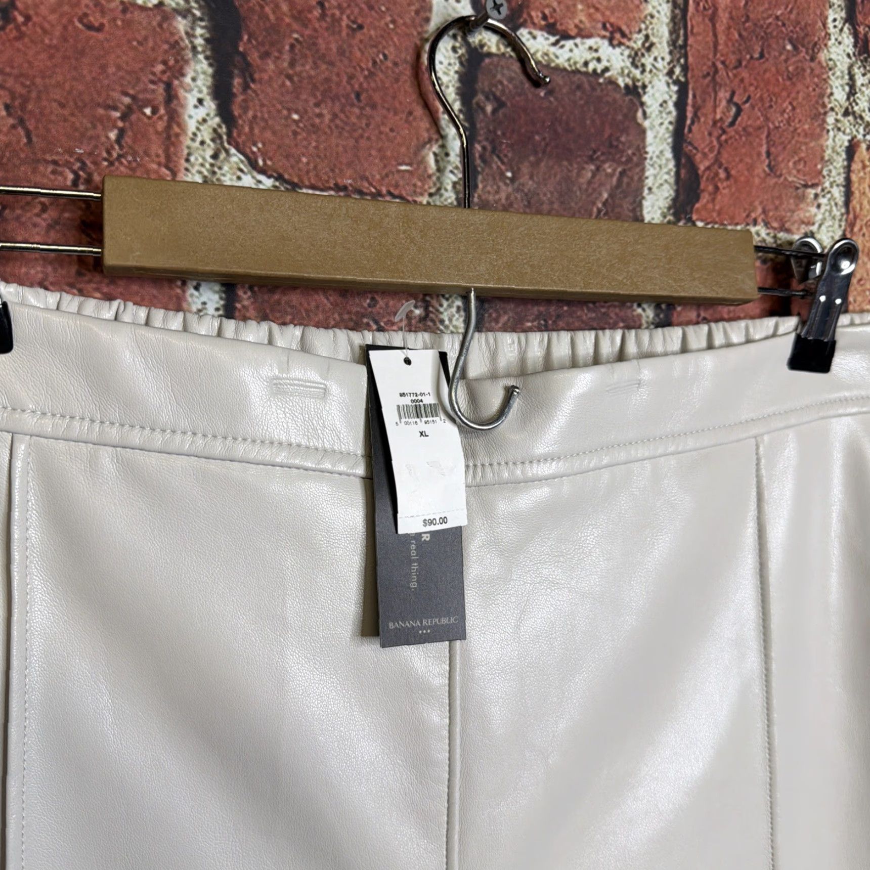Banana Republic VINTAGE Banana Republic Pants Womens XL Beige Tapered NWT XL NWT Size 40" / US 18 - 2 Thumbnail