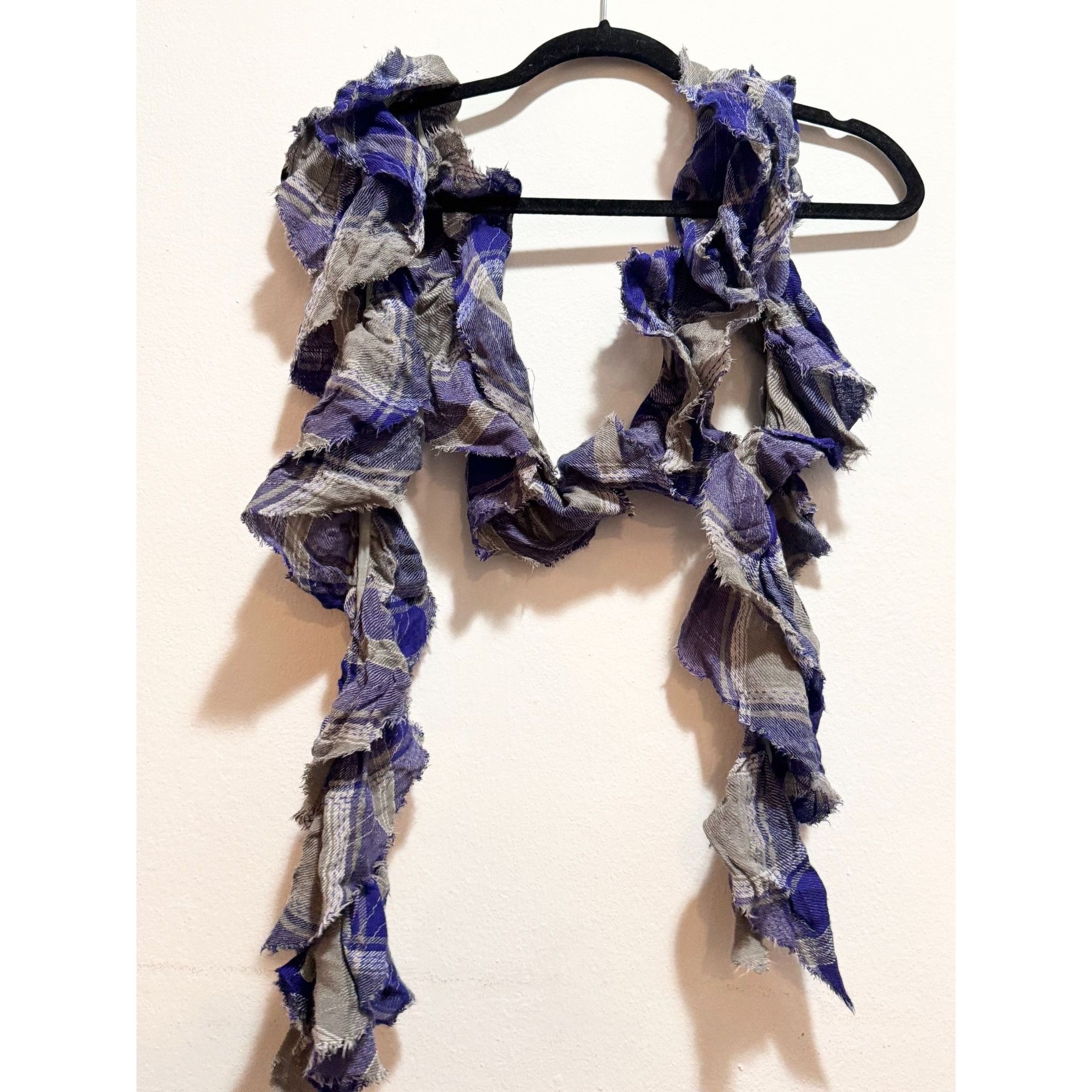 Gap GAP Vintage Y2K Plaid Fringe Scarf Shall Size ONE SIZE - 1 Thumbnail