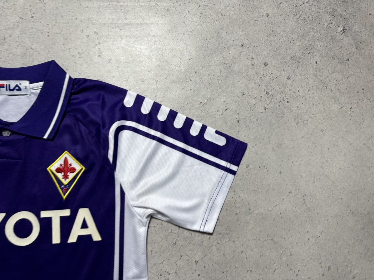 Fila Fila FC Fiorentina Rui Costa #10 1999/2000 Soccer Jersey Size US S / EU 44-46 / 1 - 3 Thumbnail