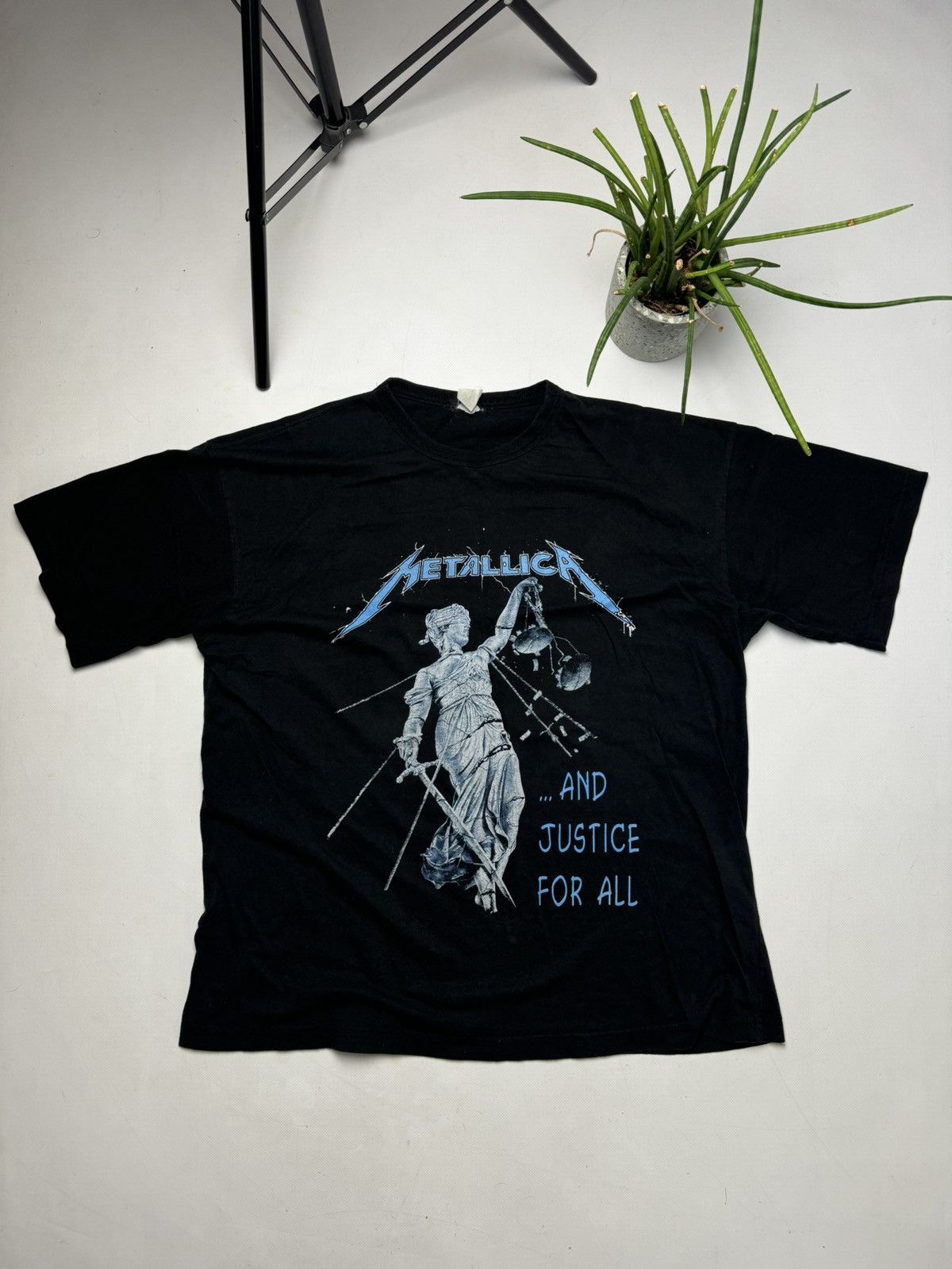 Other Rare vintage Metallica T-shirt big logo James Hetfield Size US XL / EU 56 / 4 - 2 Thumbnail