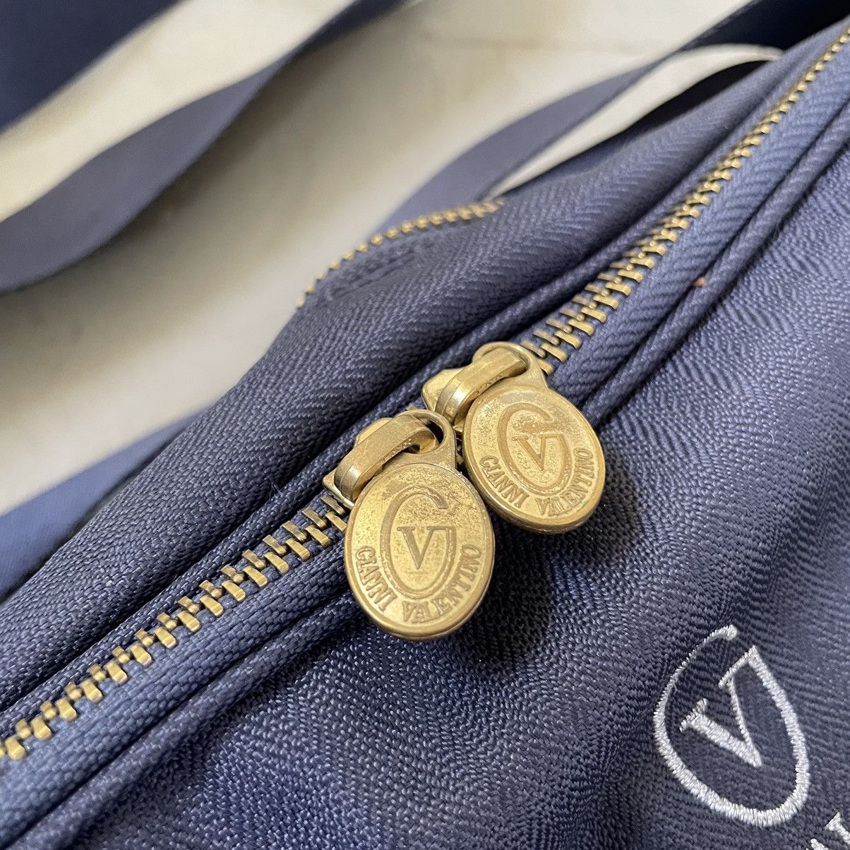 Japanese Brand GIANNI VALENTINO MARUEM JAPAN 🇯🇵 CROSSBODY BAG Size ONE SIZE - 2 Thumbnail