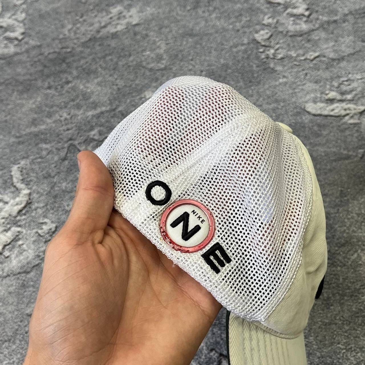 Nike Vintage White Nike Golf Flexfit Baseball Hat Cap Embroidered Size ONE SIZE - 6 Thumbnail