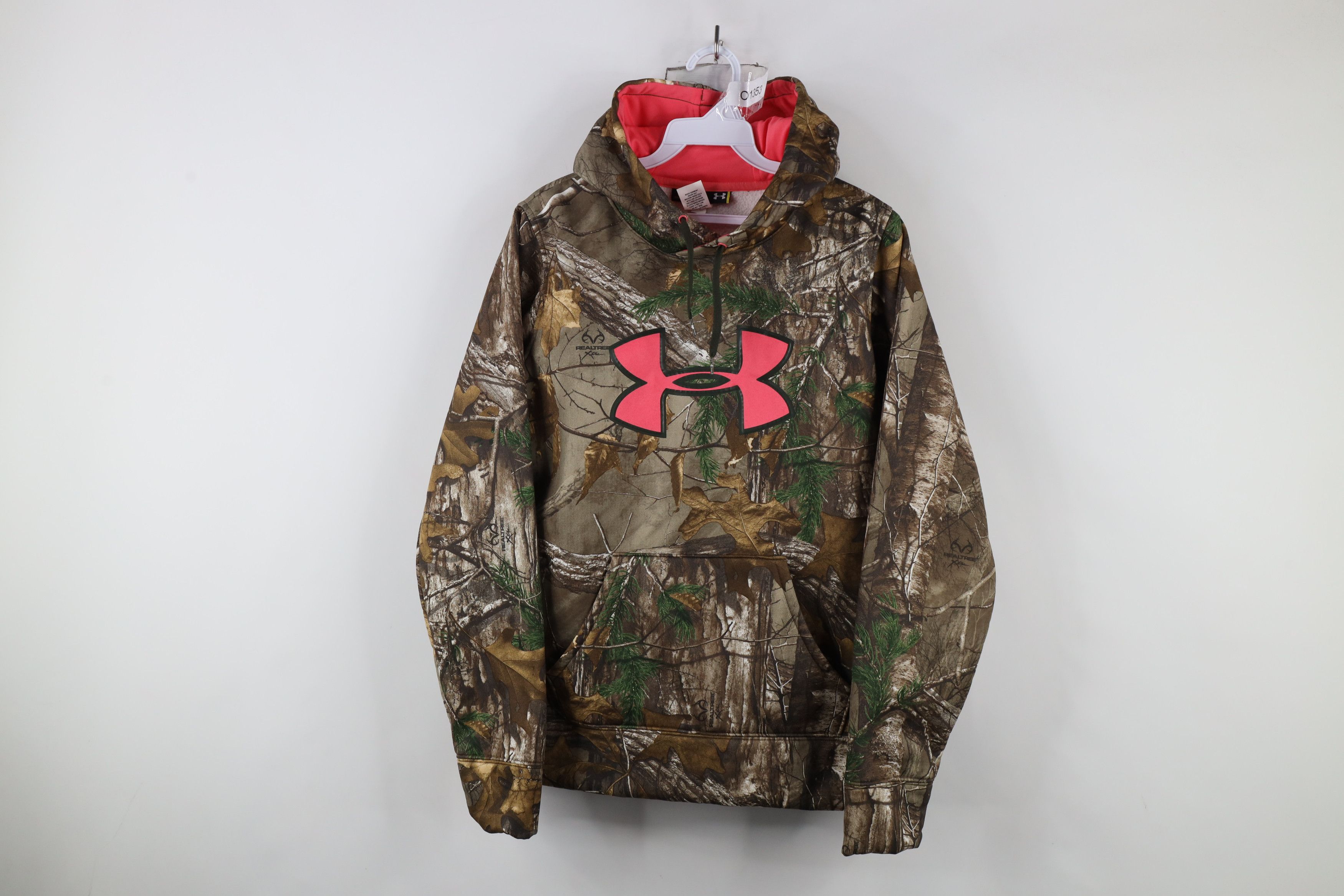Under Armour × Vintage Under Armour Big Logo Realtree Camouflage Hoodie Sweatshirt Size S / US 4 / IT 40 - 1 Thumbnail