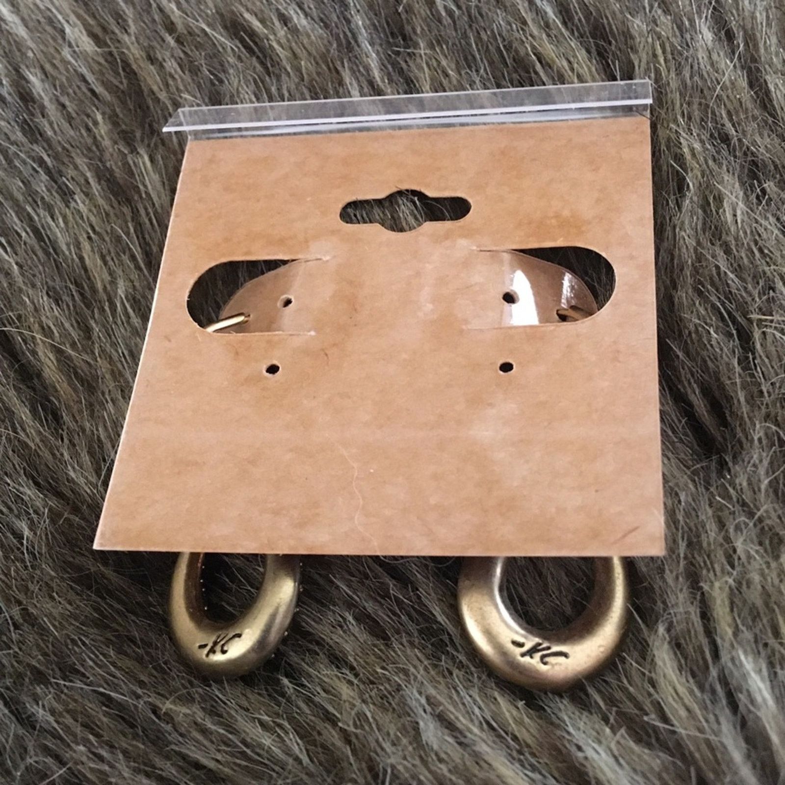 Kenneth Cole Kenneth Cole chrome stone matte gold lever backs Size ONE SIZE - 7 Thumbnail