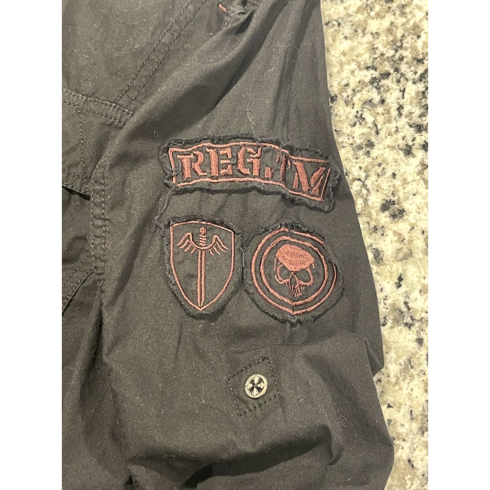 Affliction Affliction Shirt Mens S Black Button-Up Army Military Patch Embroidered Pockets Long Sleeve Skull Rock Army Theme 2020s Men or Women Size US S / EU 44-46 / 1 - 5 Thumbnail