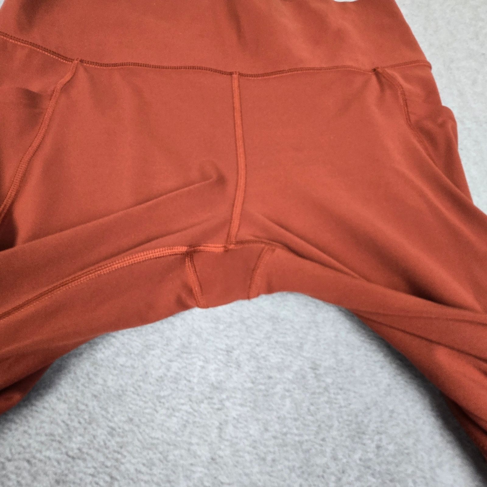 Athleta Athleta Large Salutation 7/8 Tight in Powervita Leggings Size 29" - 3 Thumbnail
